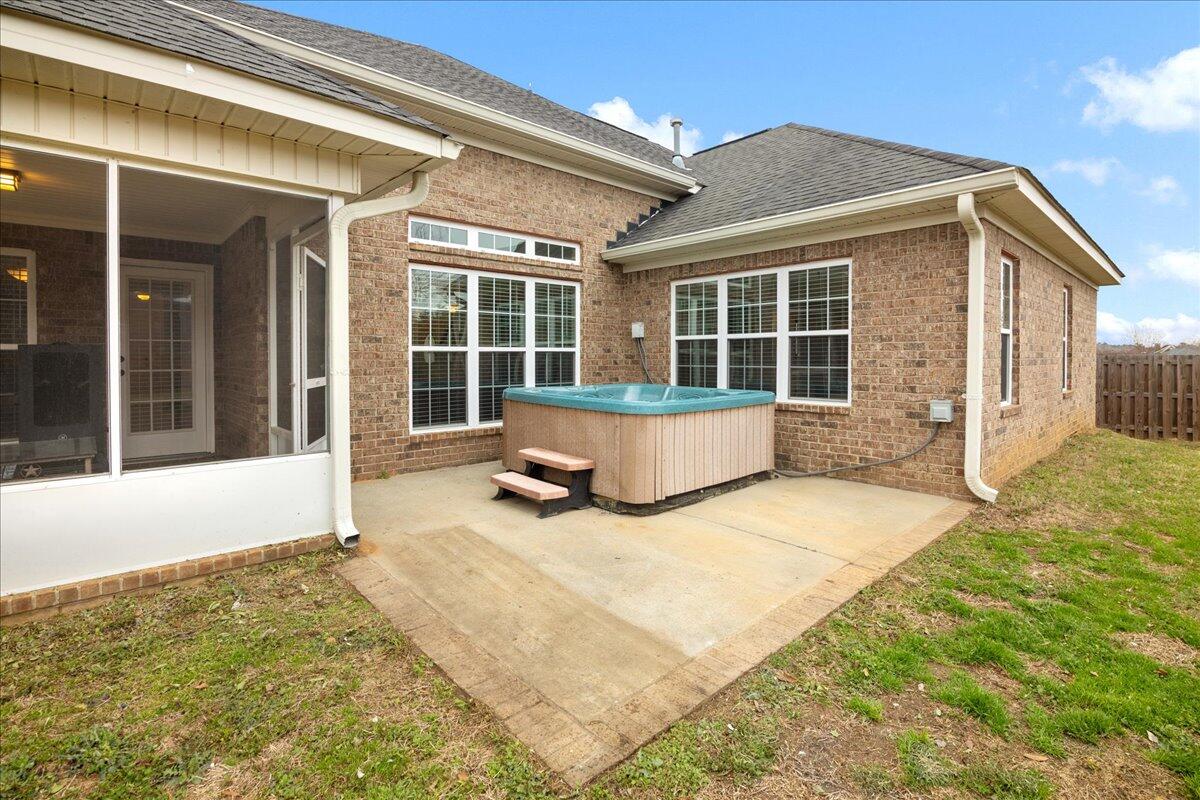 5170 Windmill Place Place