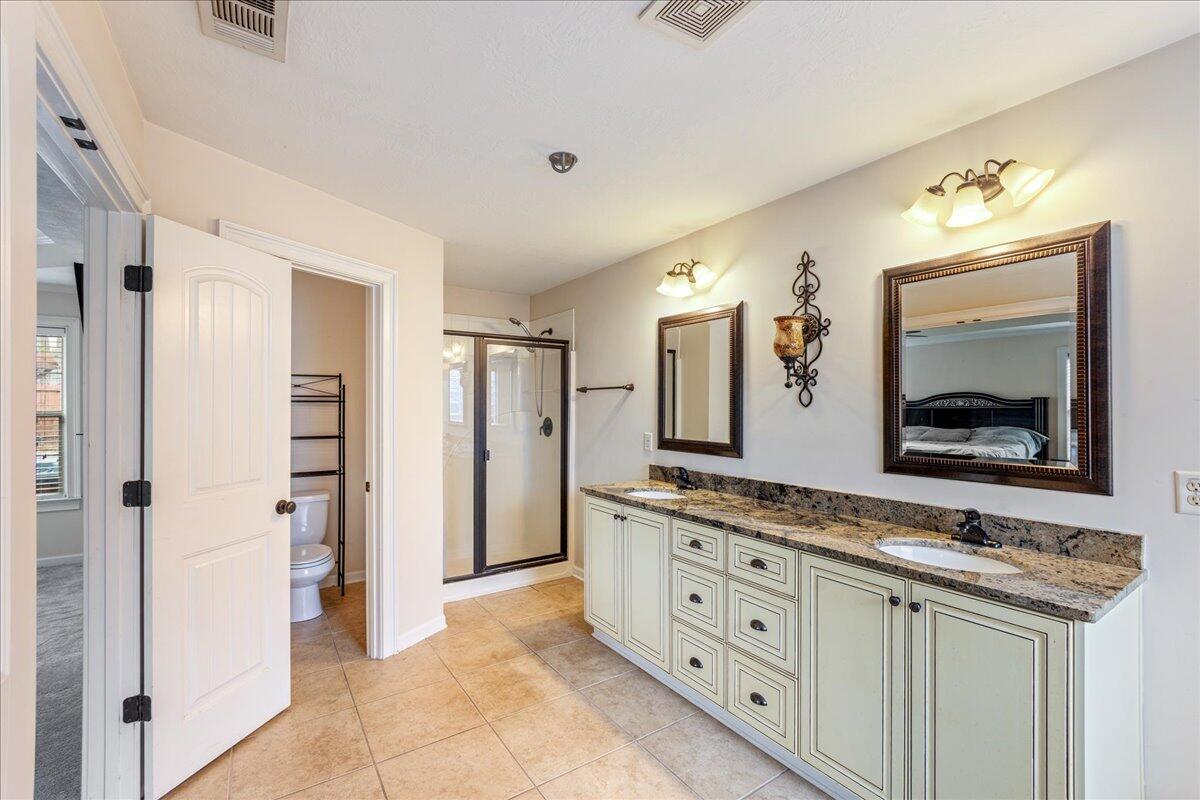 5170 Windmill Place Place