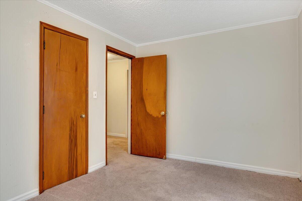 256 Williamsburg Street NE