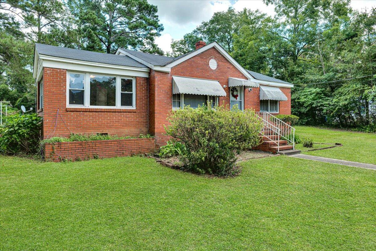 256 Williamsburg Street NE