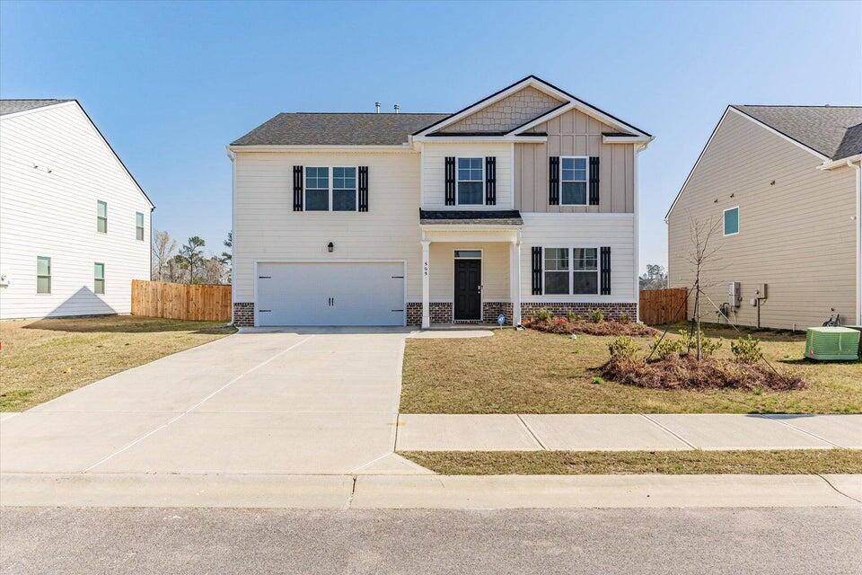 505 Myrtle Crest