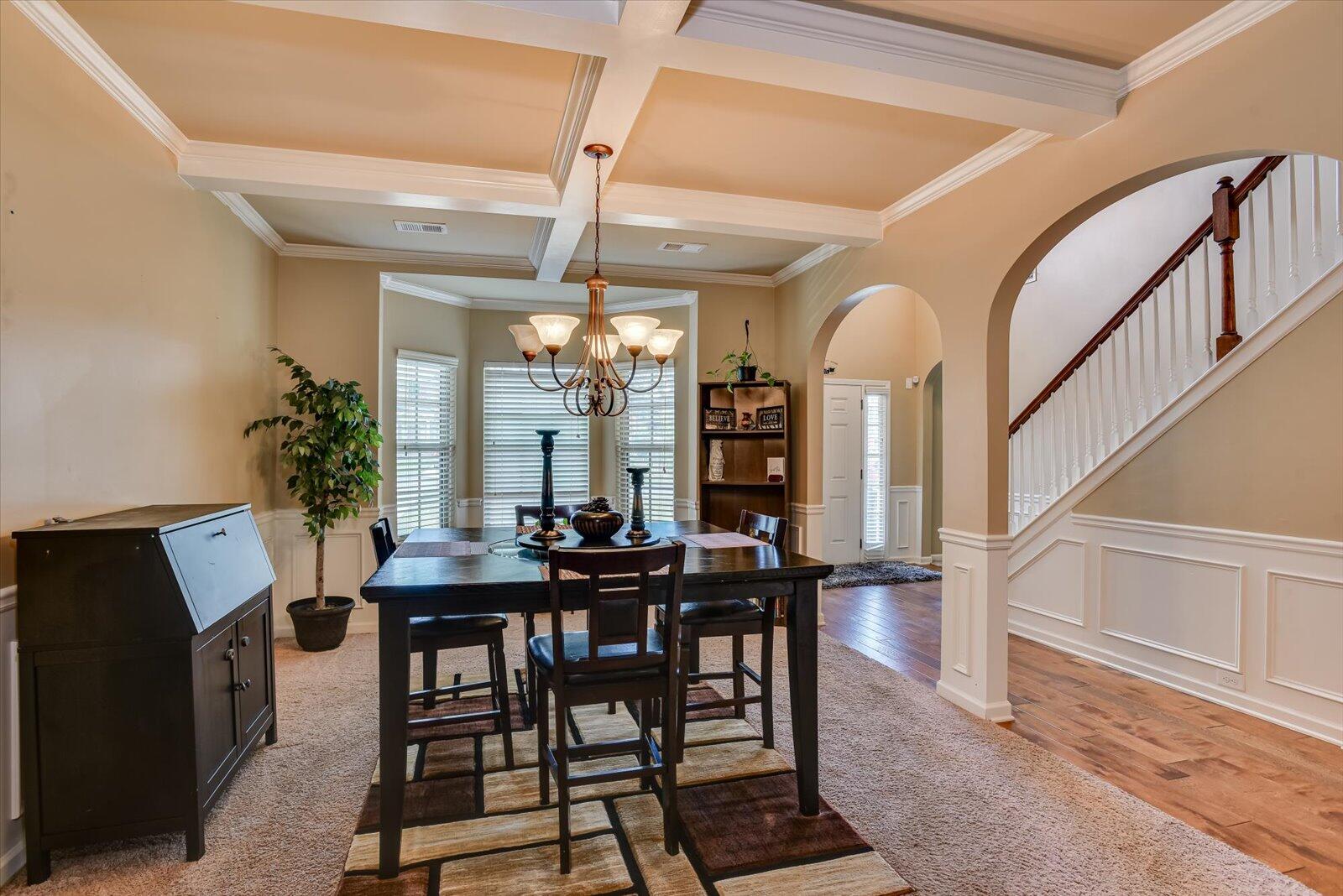 1252 Paramount Court