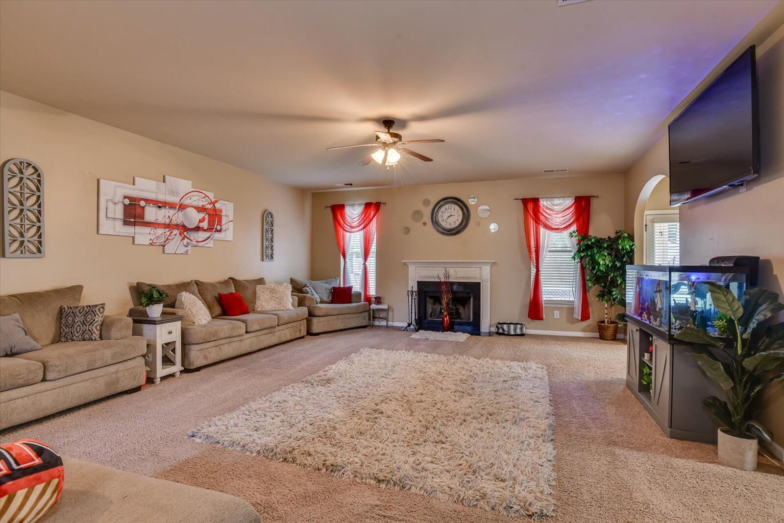 1252 Paramount Court