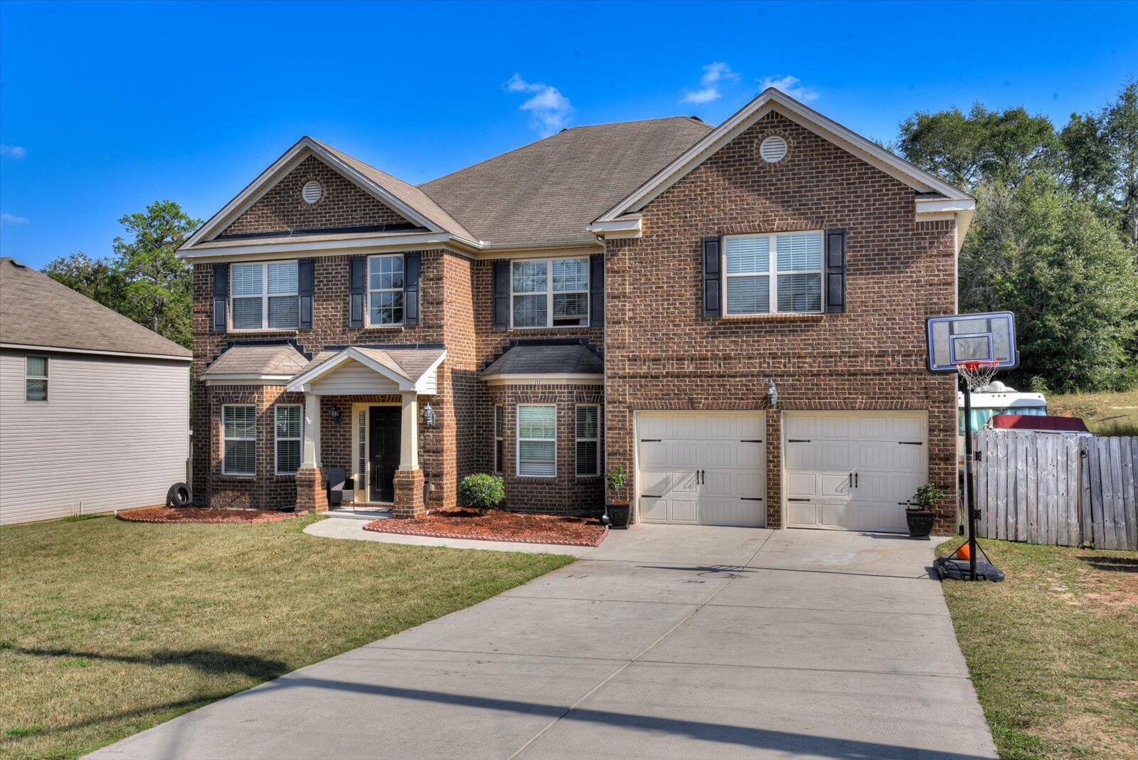 1252 Paramount Court