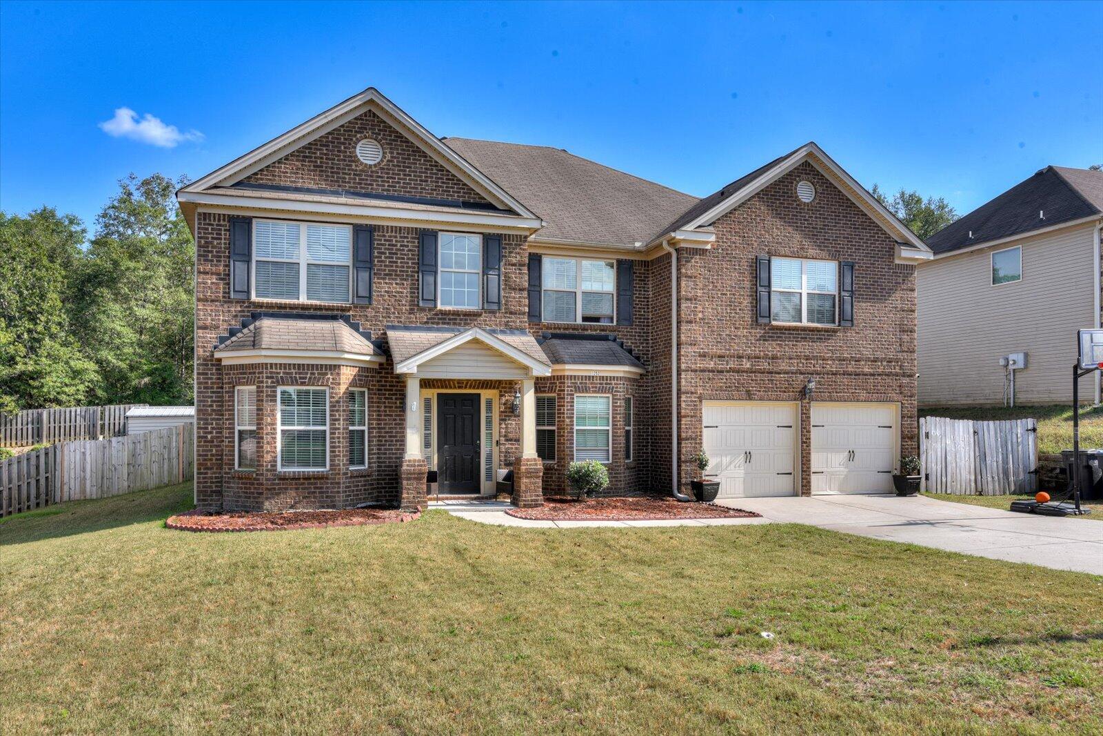 1252 Paramount Court