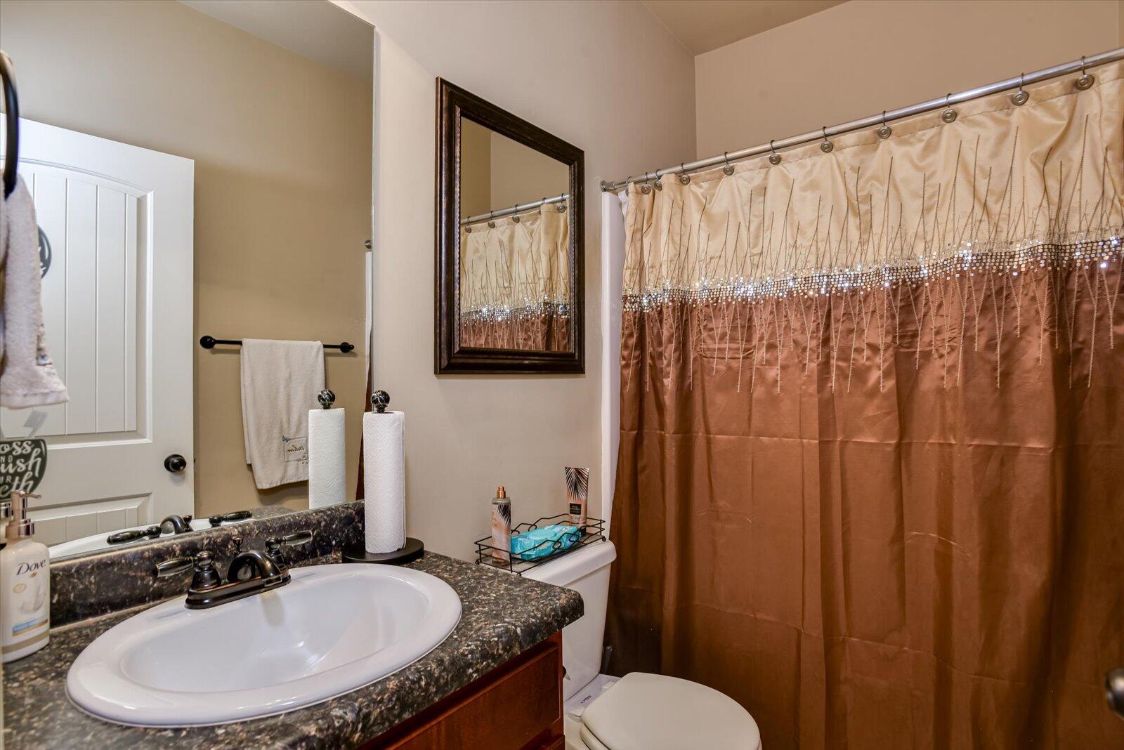 1252 Paramount Court