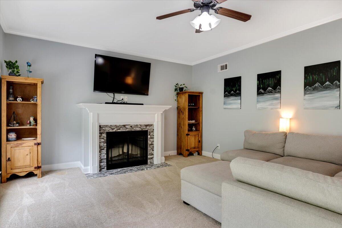 945 Watermark Drive