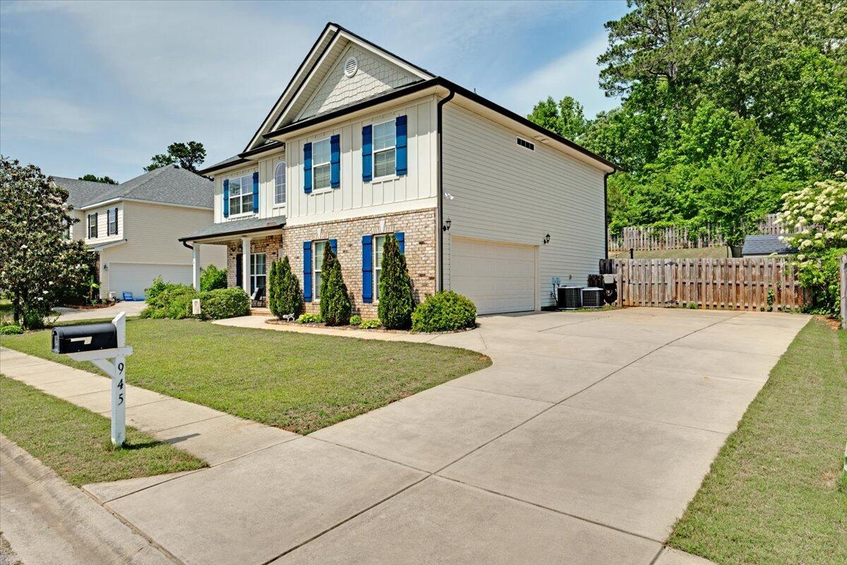 945 Watermark Drive