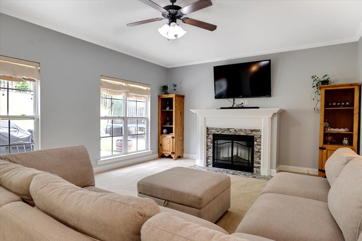945 Watermark Drive