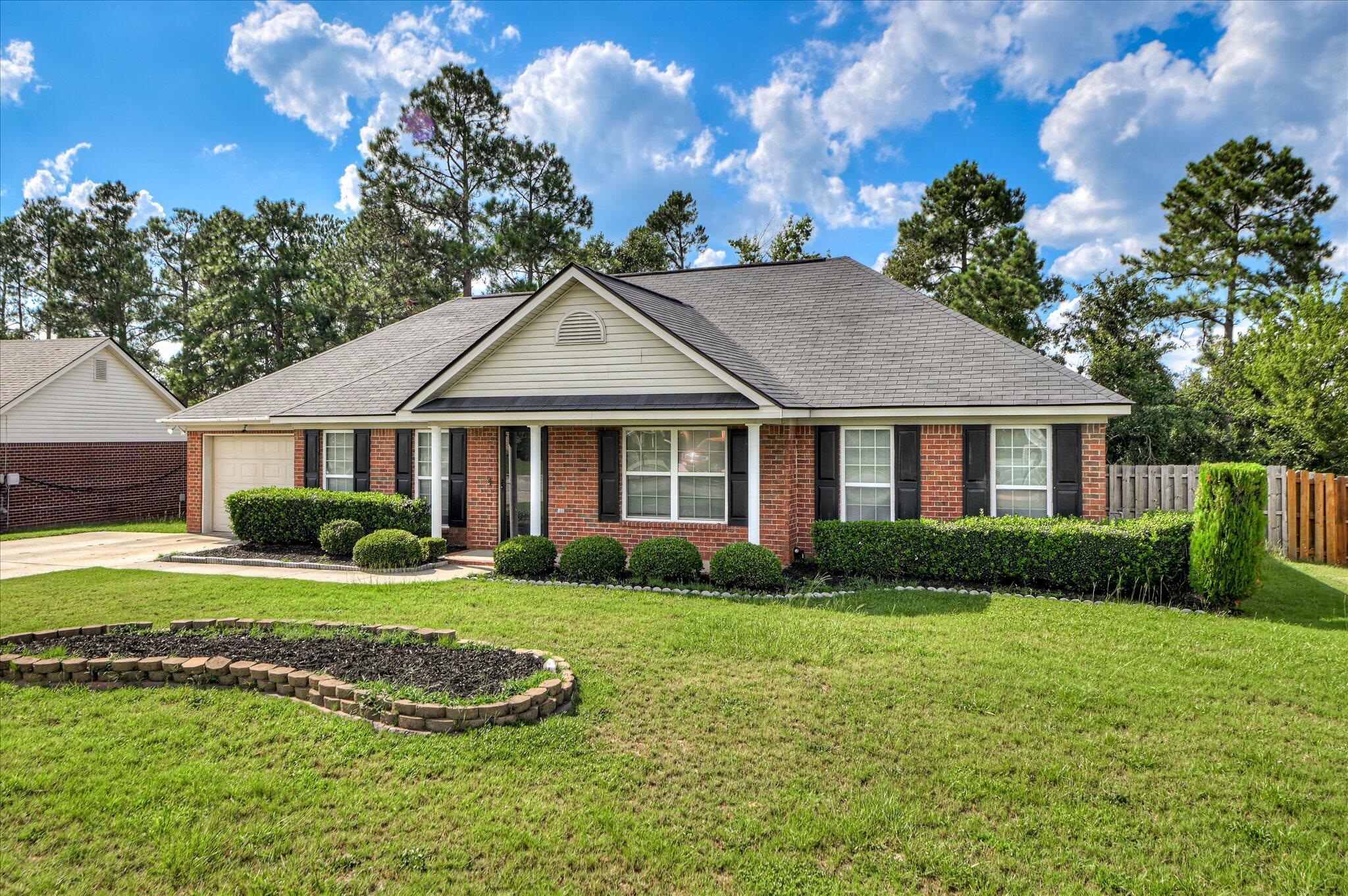 3809 Oxford Drive