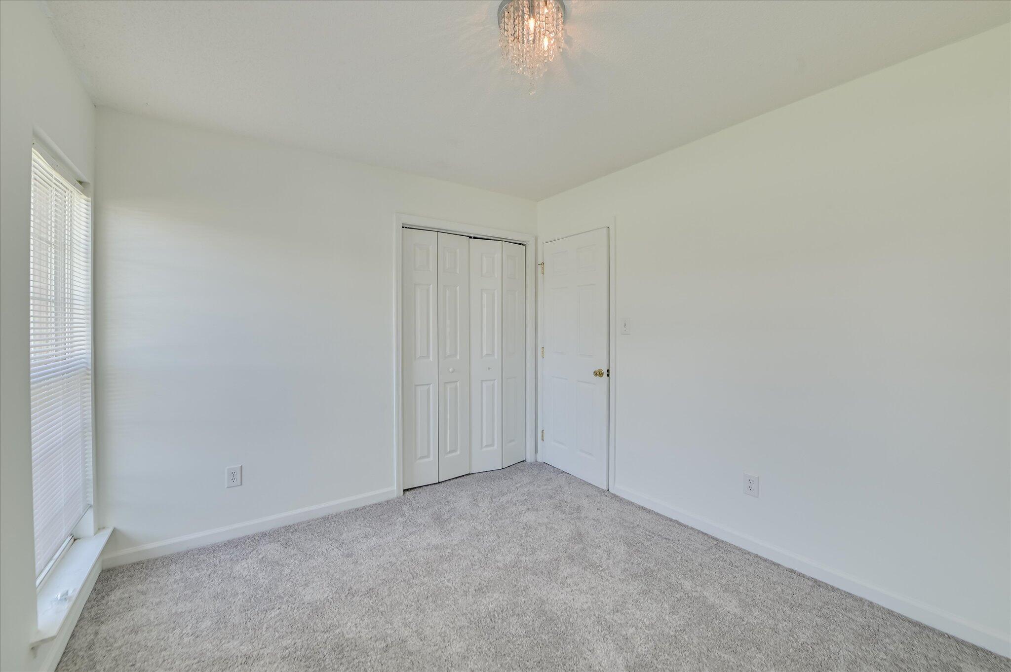 3809 Oxford Drive