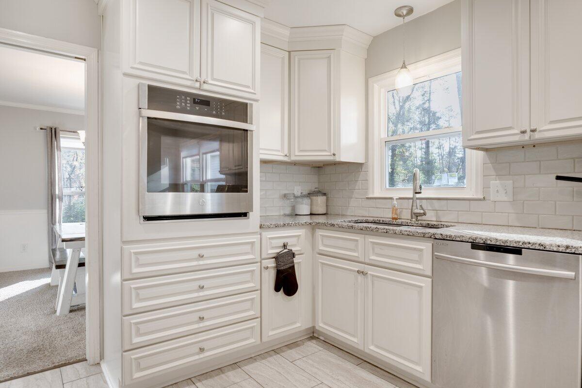 984 Campbellton Drive