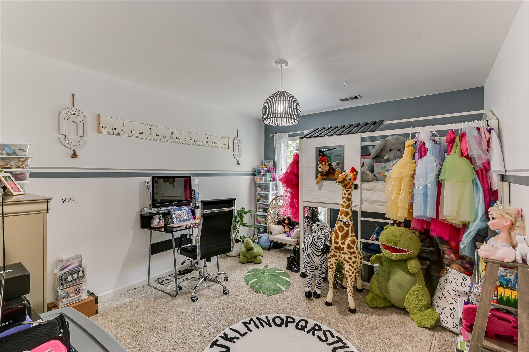1528 Oglethorpe Drive
