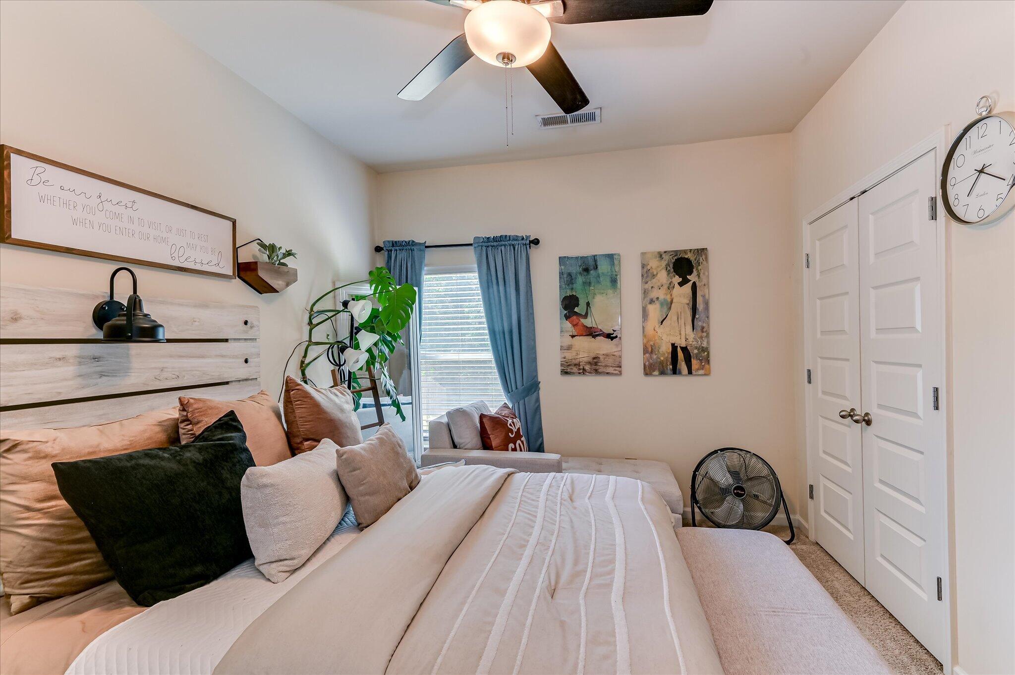 1528 Oglethorpe Drive
