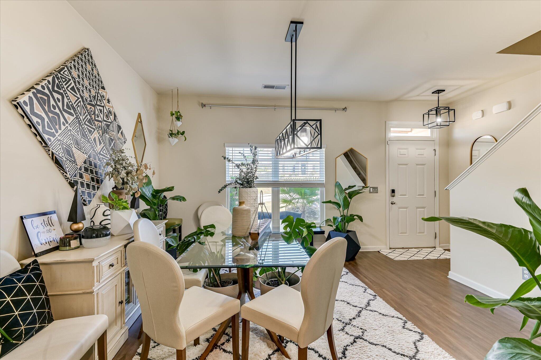 1528 Oglethorpe Drive