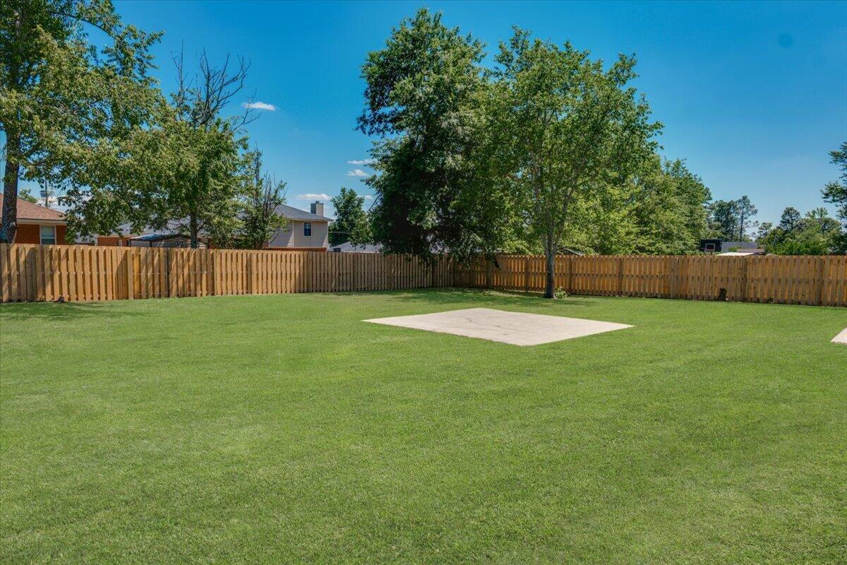 3936 Ellen Street