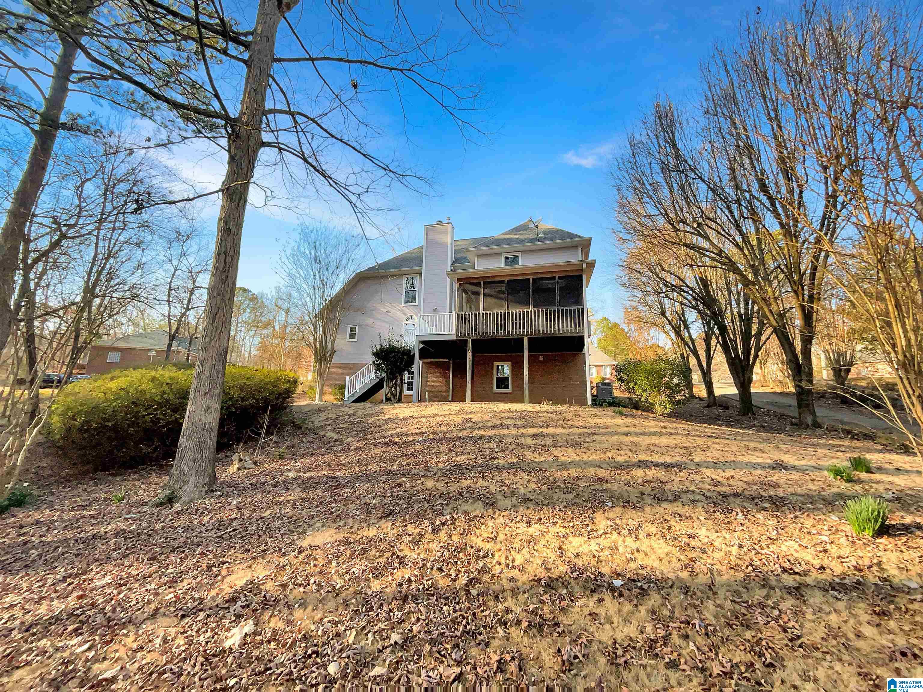 805 HILLSHIRE DRIVE
