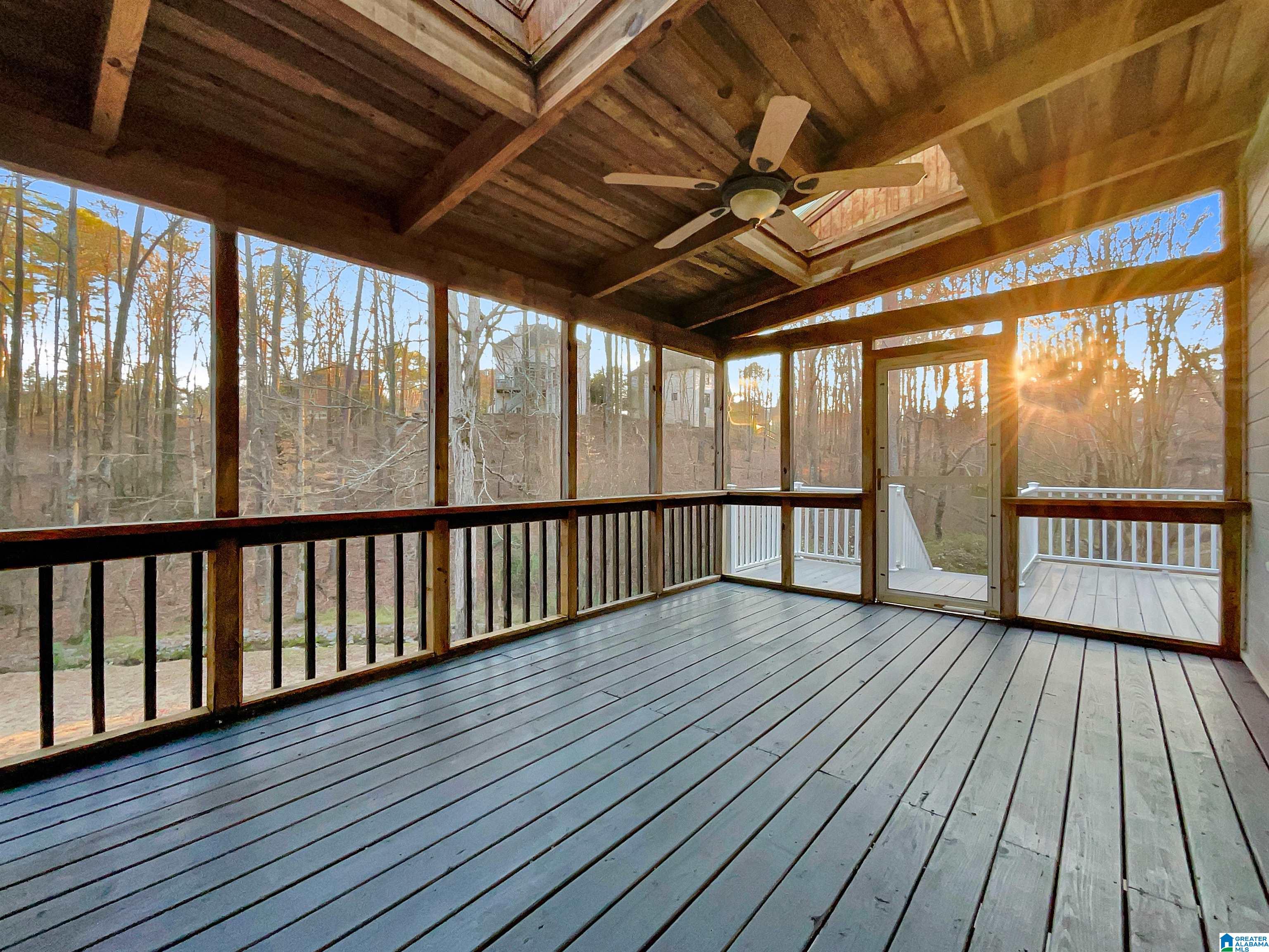 805 HILLSHIRE DRIVE