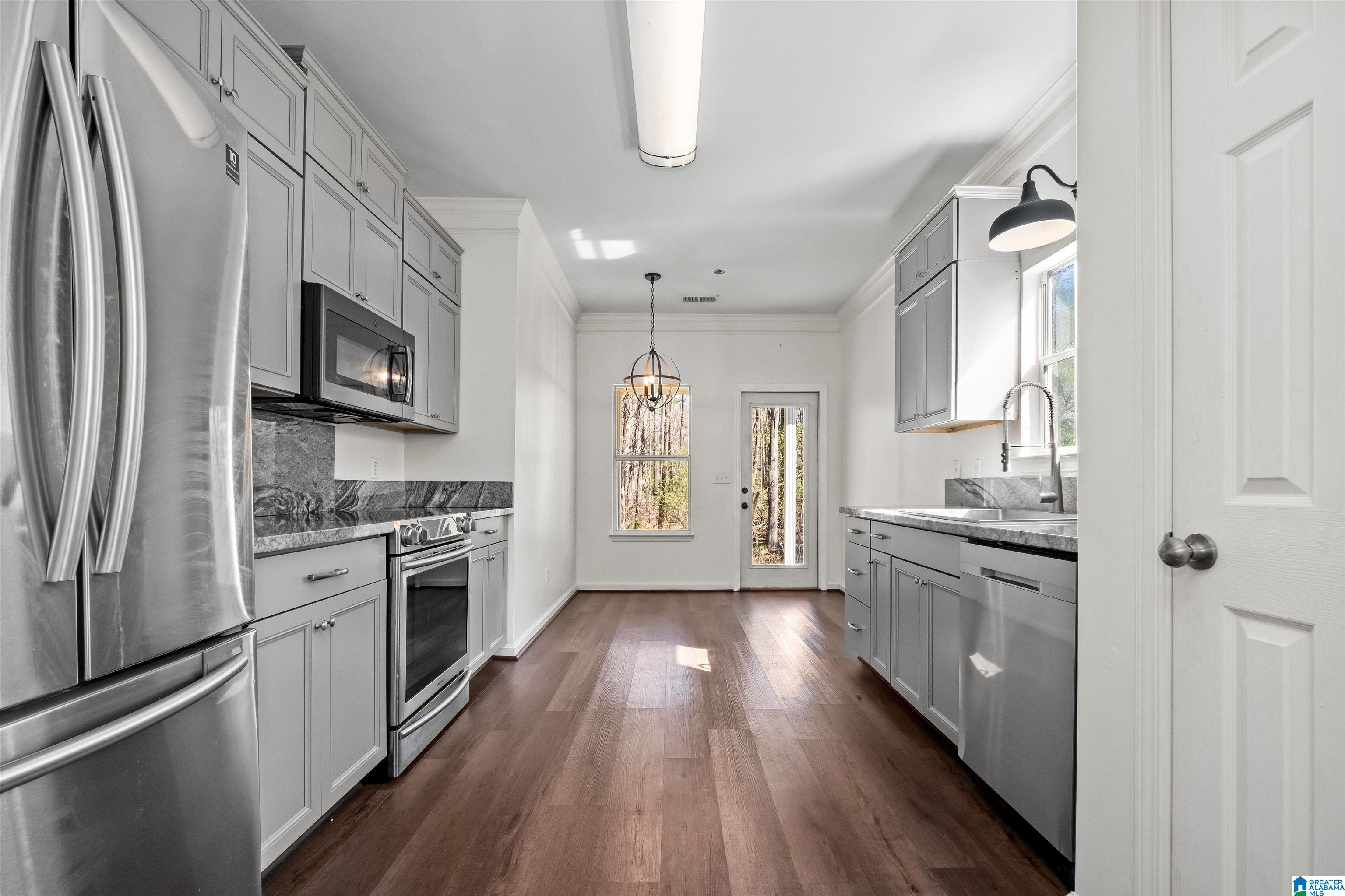 9394 BROOK FOREST CIRCLE