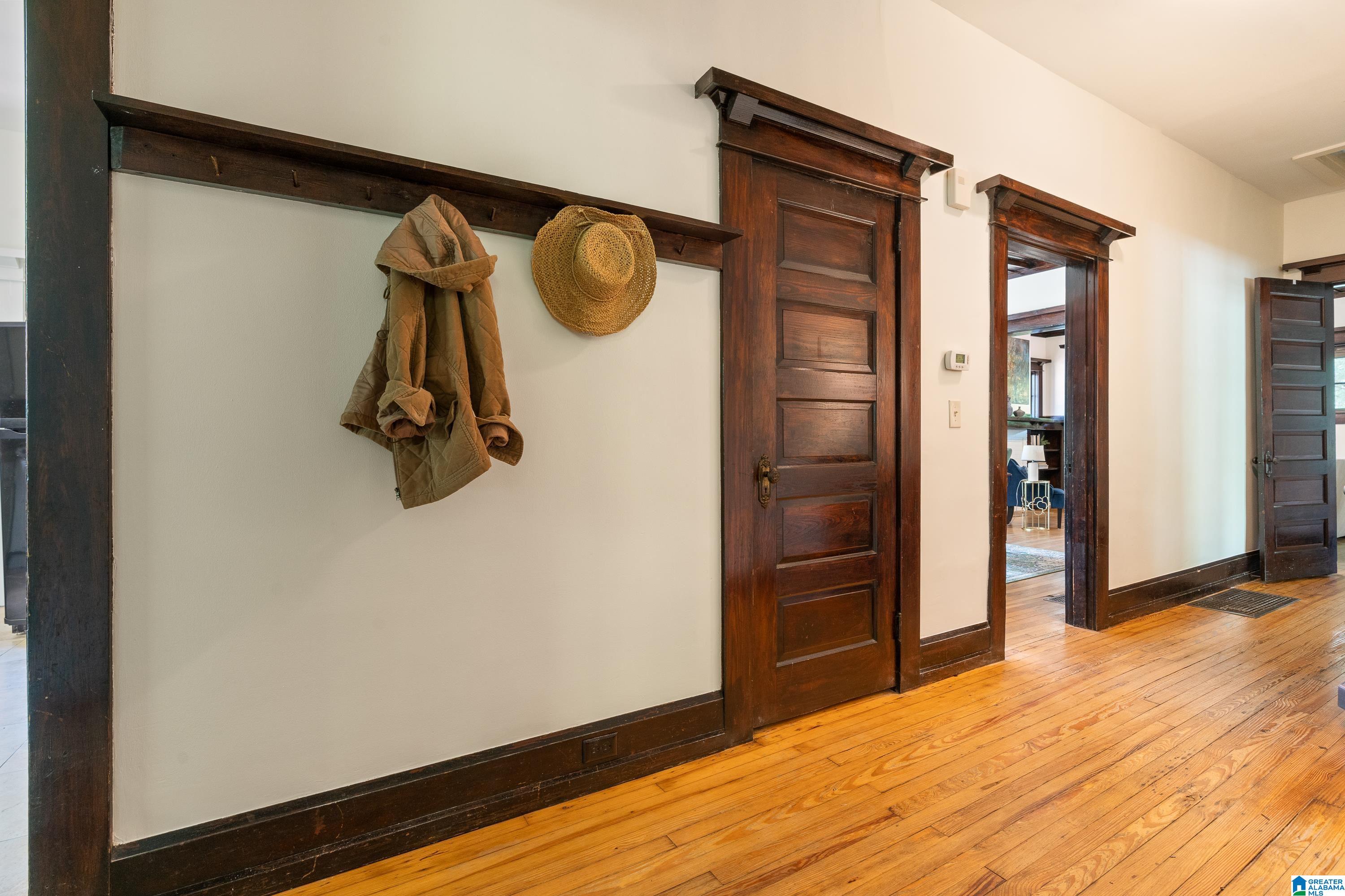 1301 13TH AVENUE S