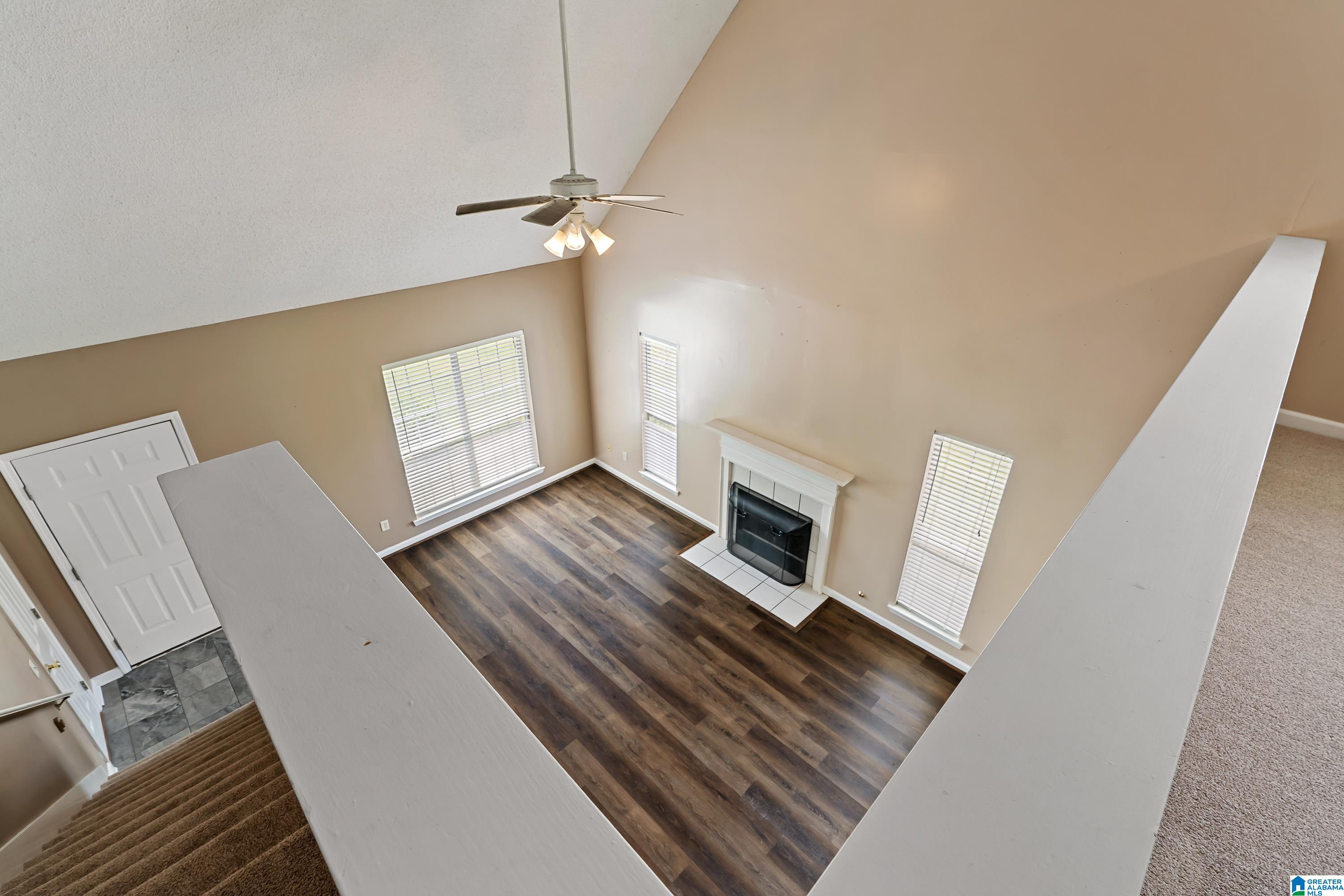 121 STONEHAVEN TRAIL