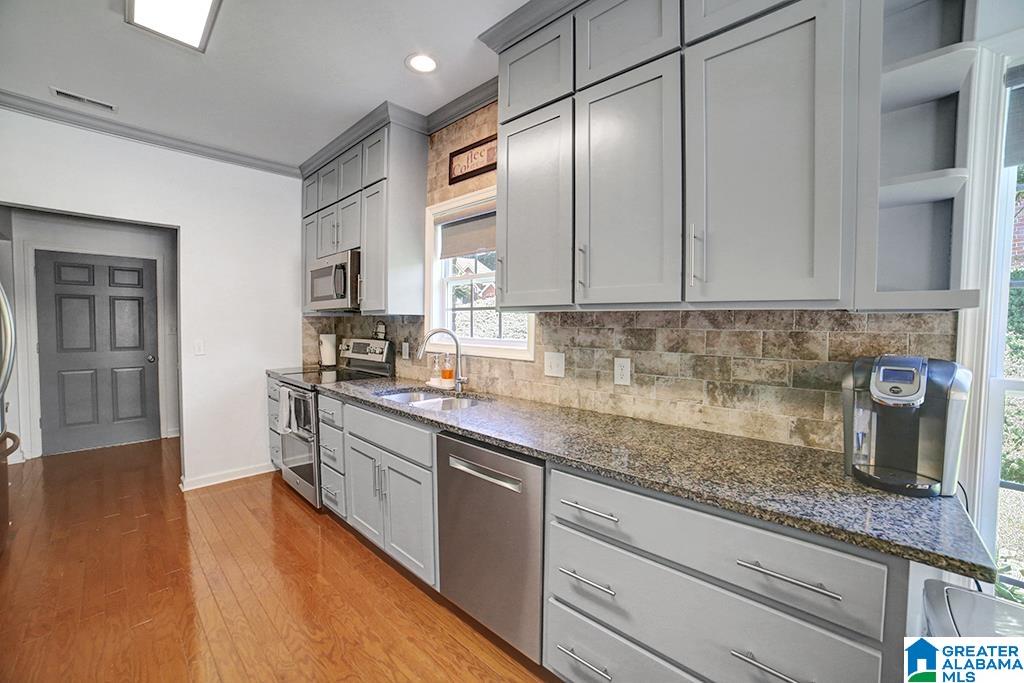 6423 MISTY RIDGE DRIVE