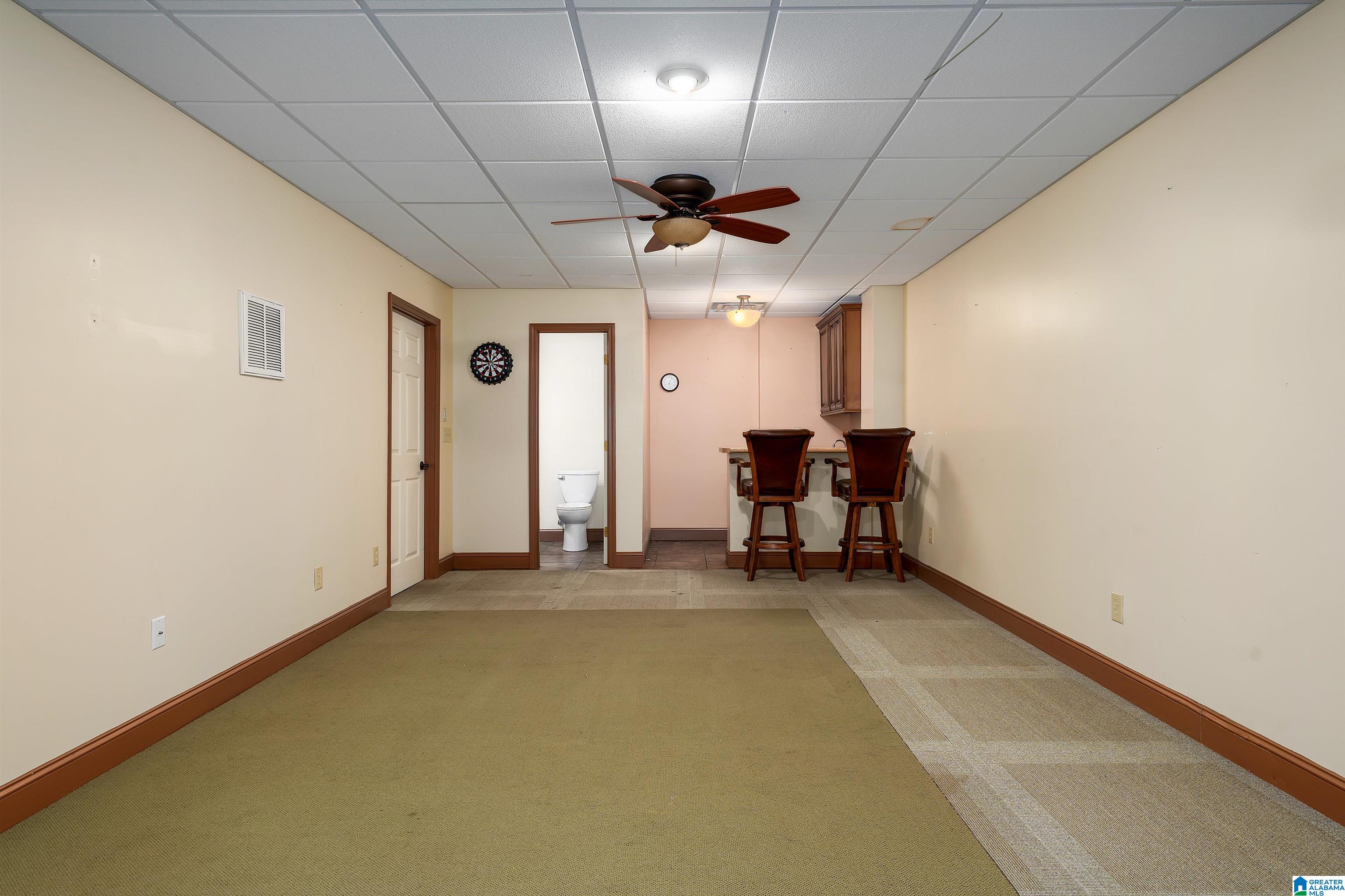 5040 KNOLL VIEW CIRCLE