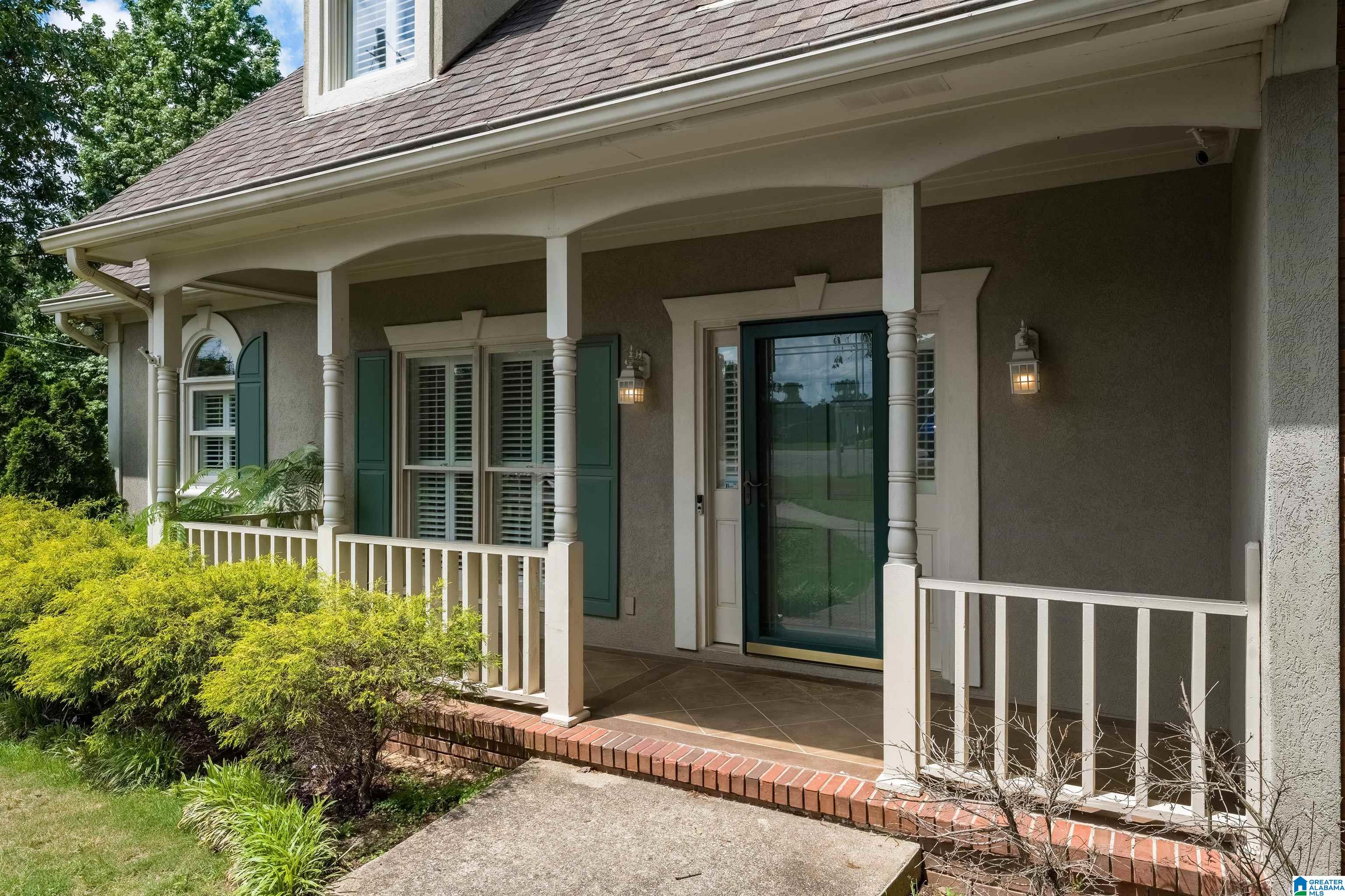 5040 KNOLL VIEW CIRCLE