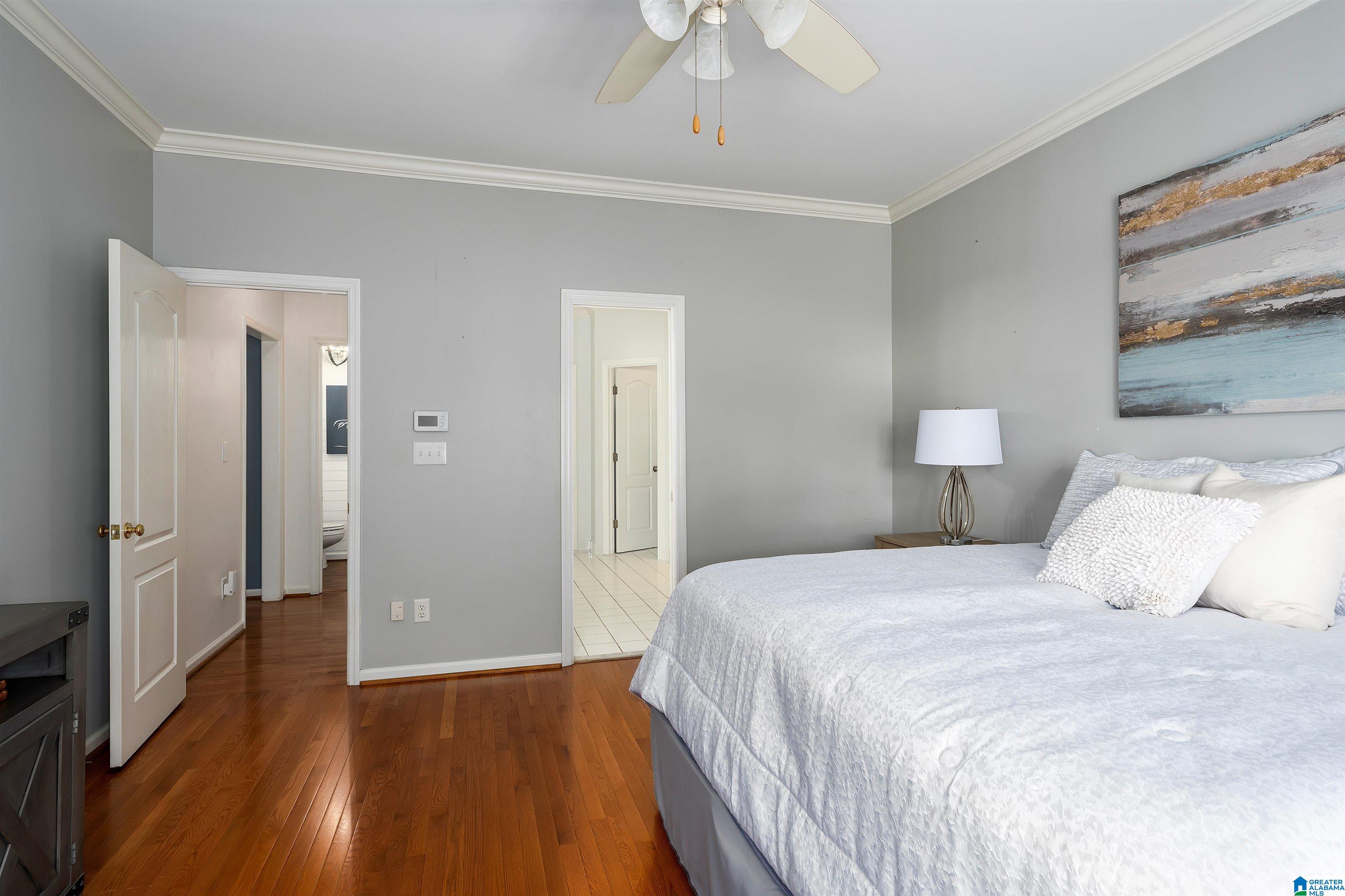 5040 KNOLL VIEW CIRCLE
