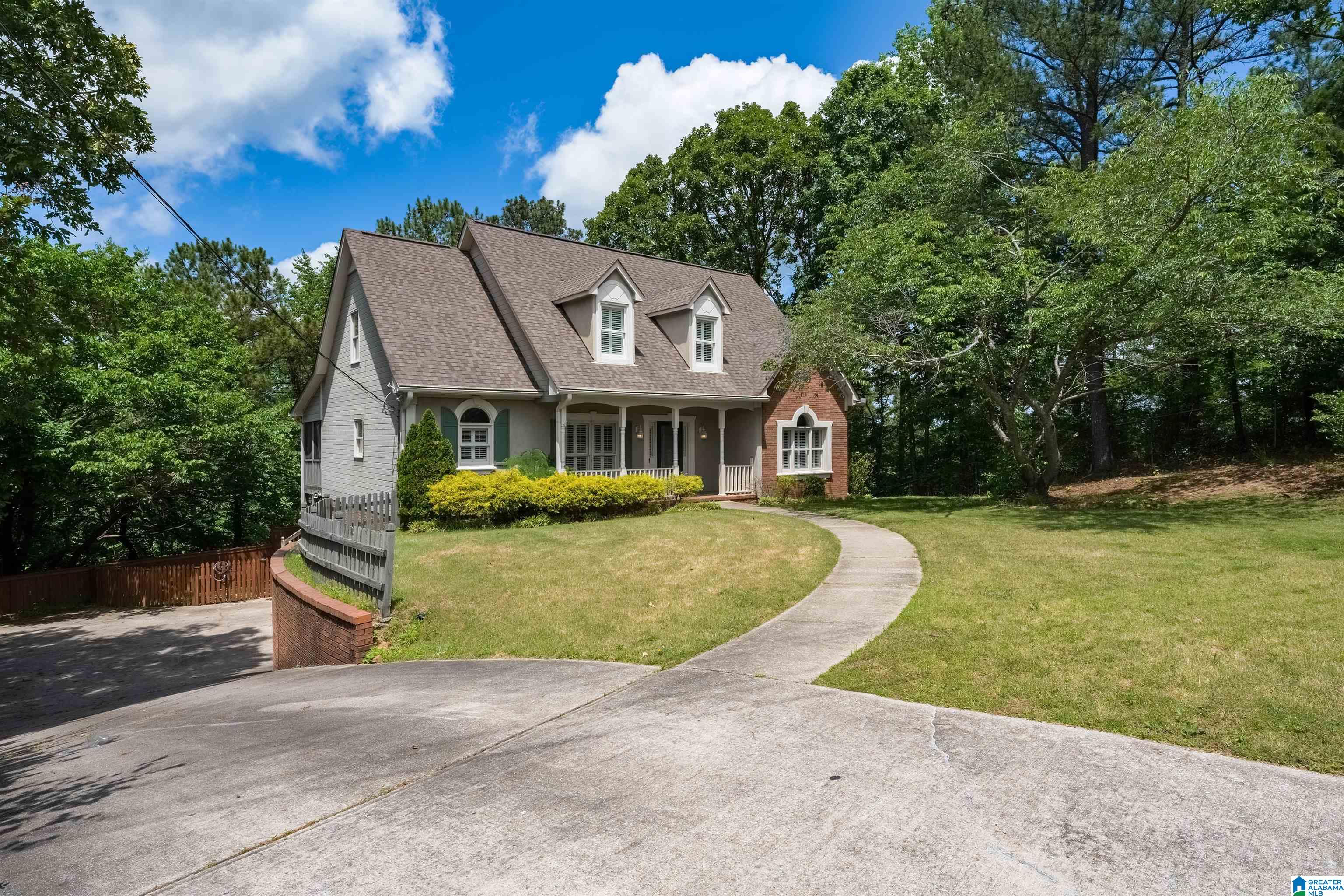 5040 KNOLL VIEW CIRCLE