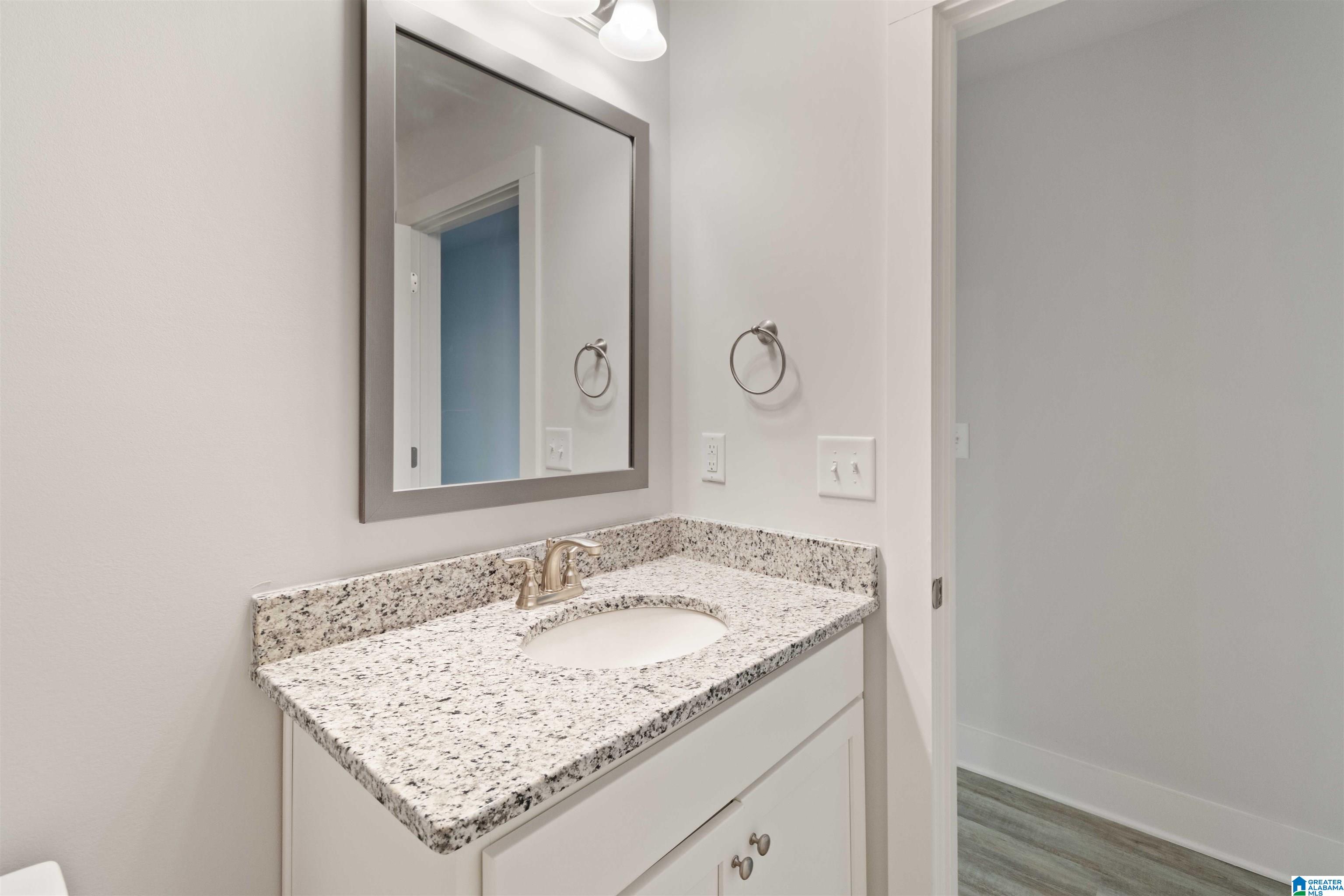 229 PURE RIVER CIRCLE