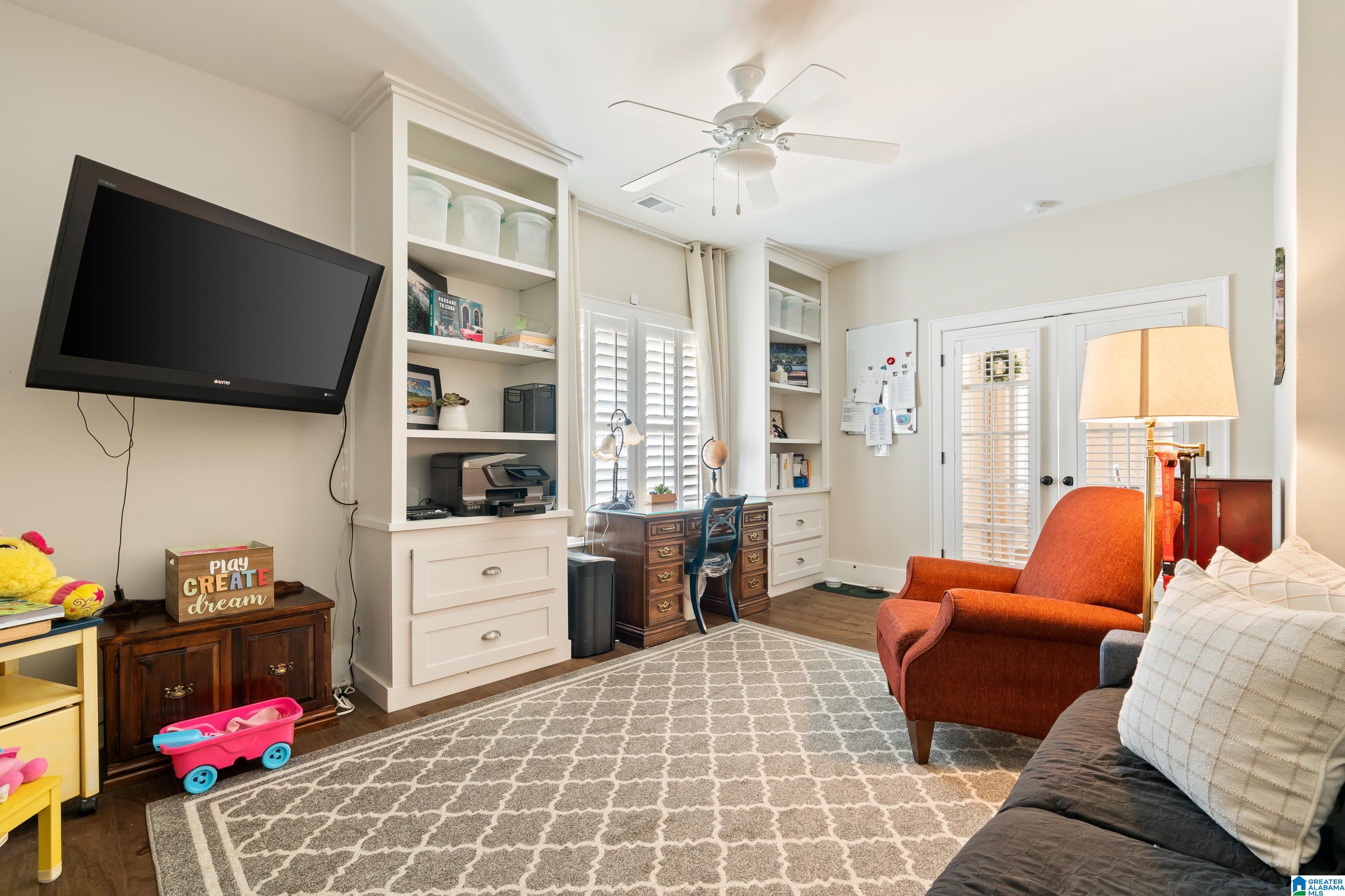 2260 BLACK CREEK CROSSING