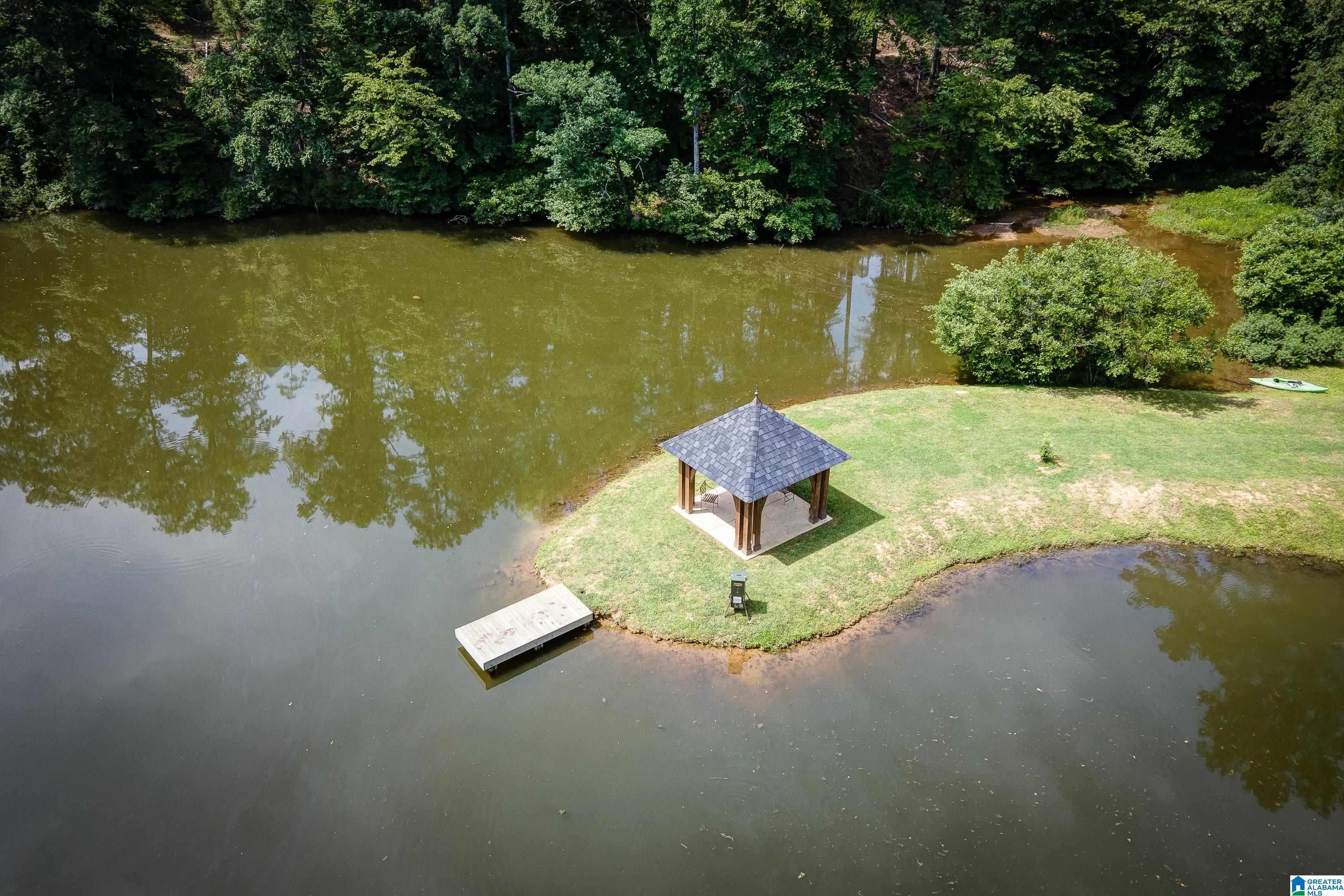 2260 BLACK CREEK CROSSING