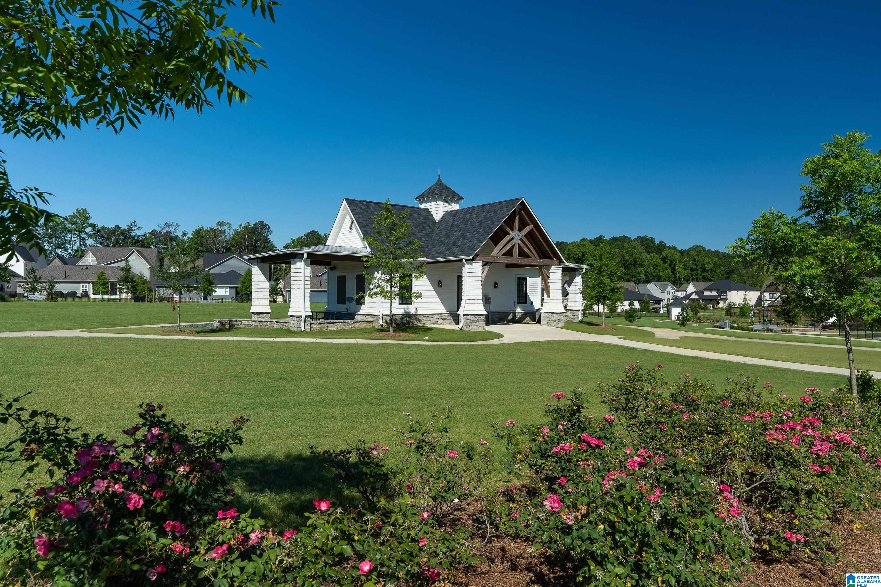 2260 BLACK CREEK CROSSING