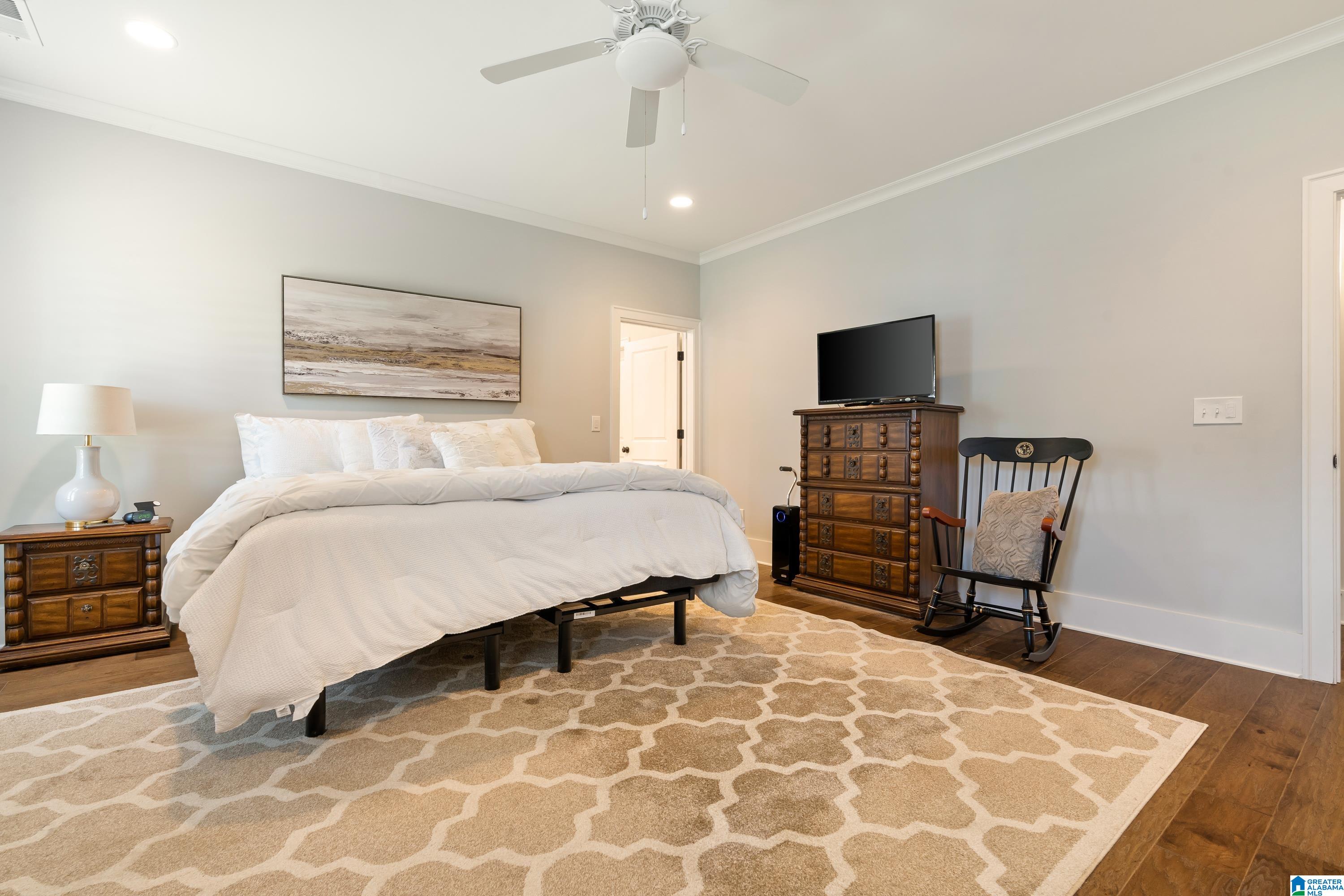 2260 BLACK CREEK CROSSING