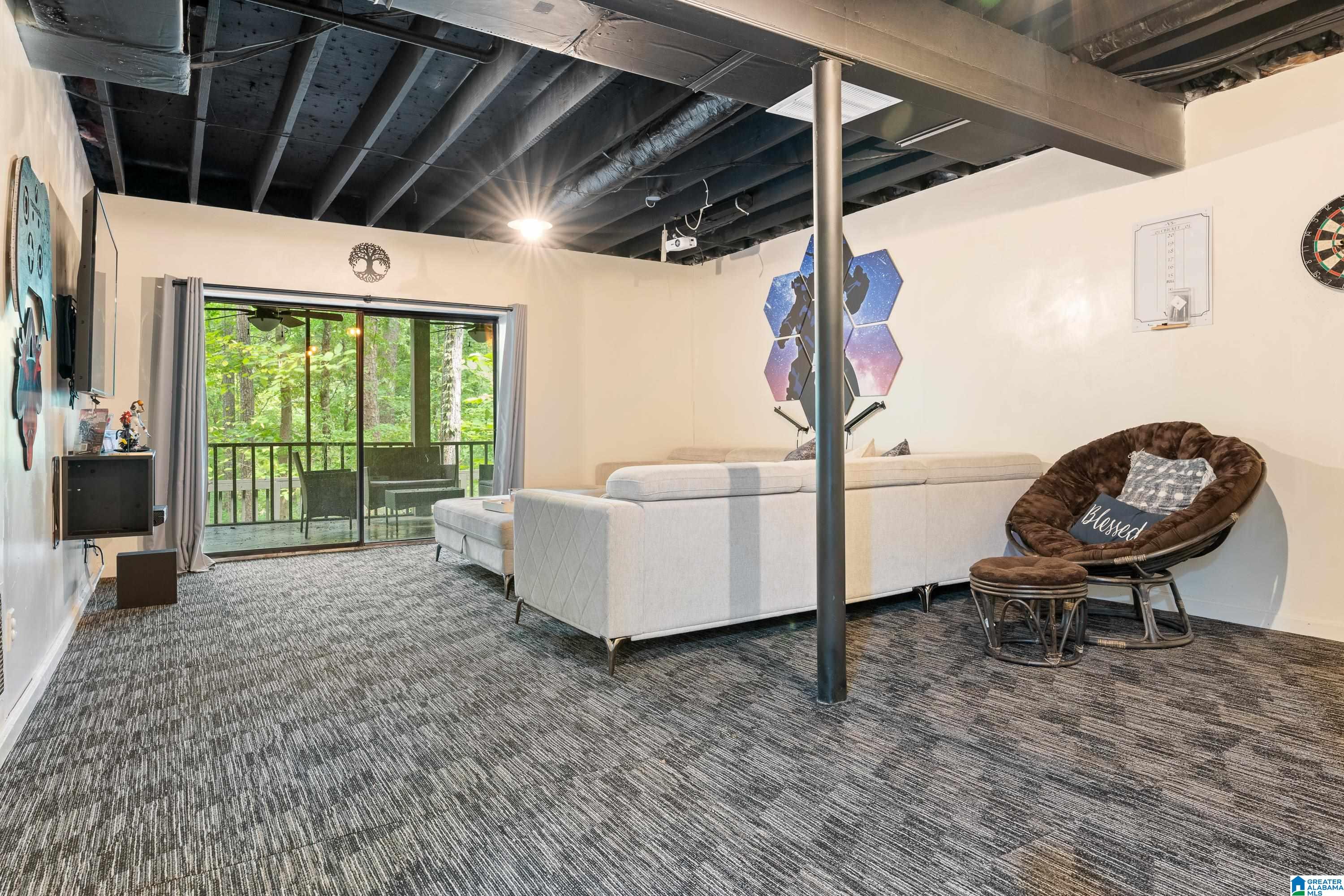 2104 ARROWLEAF DRIVE
