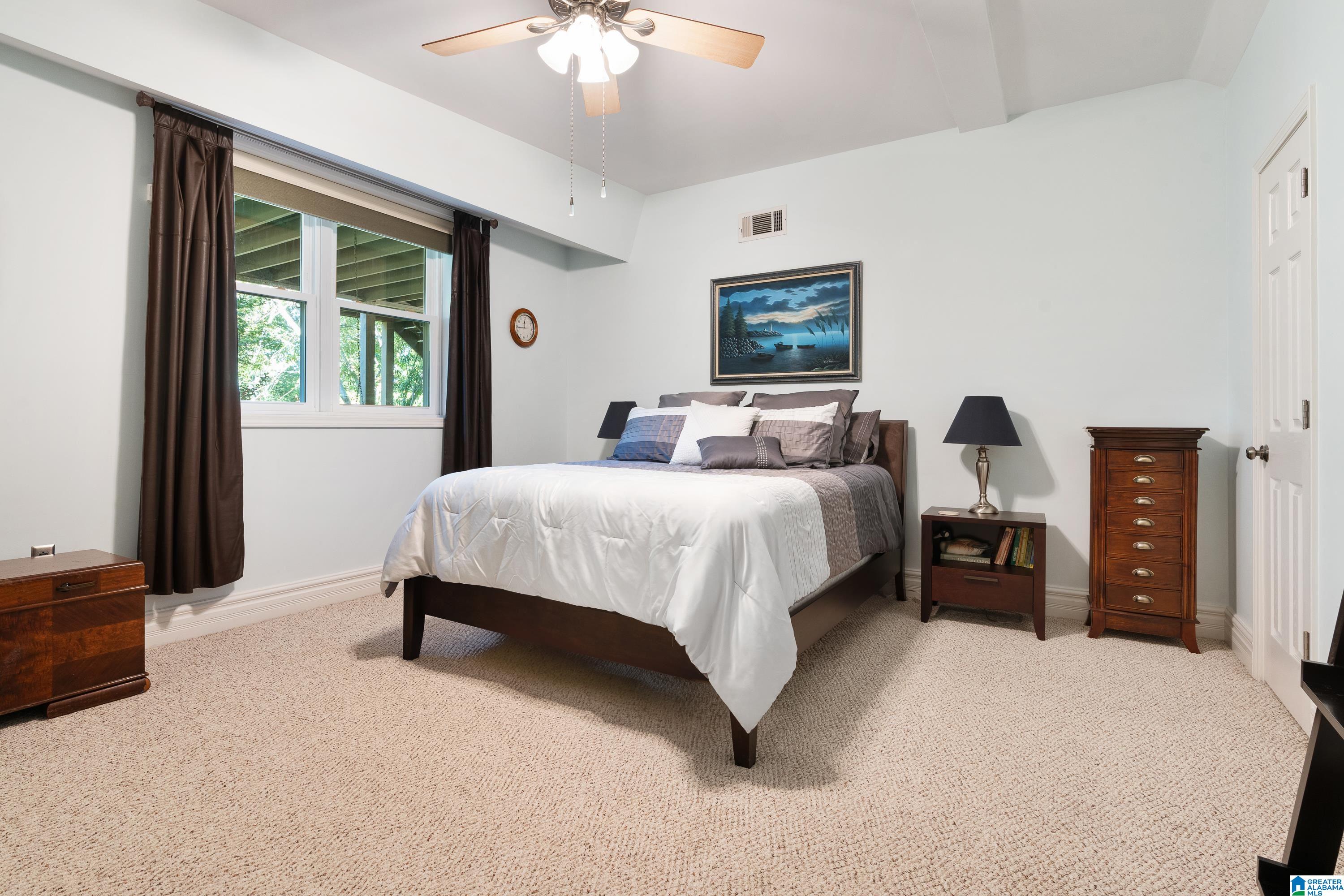 5512 MAGNOLIA TRACE CIRCLE