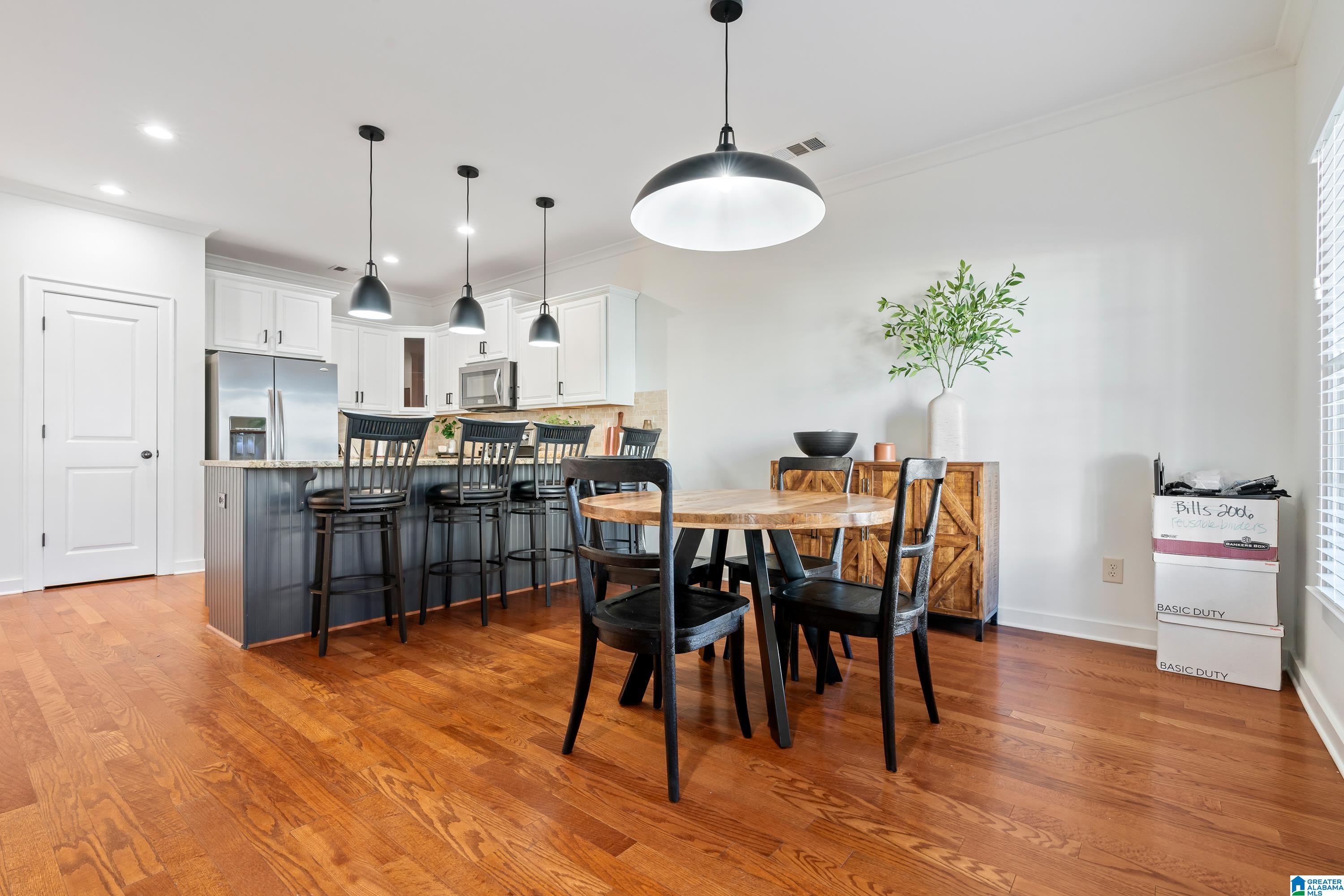 2385 VILLAGE CENTER STREET