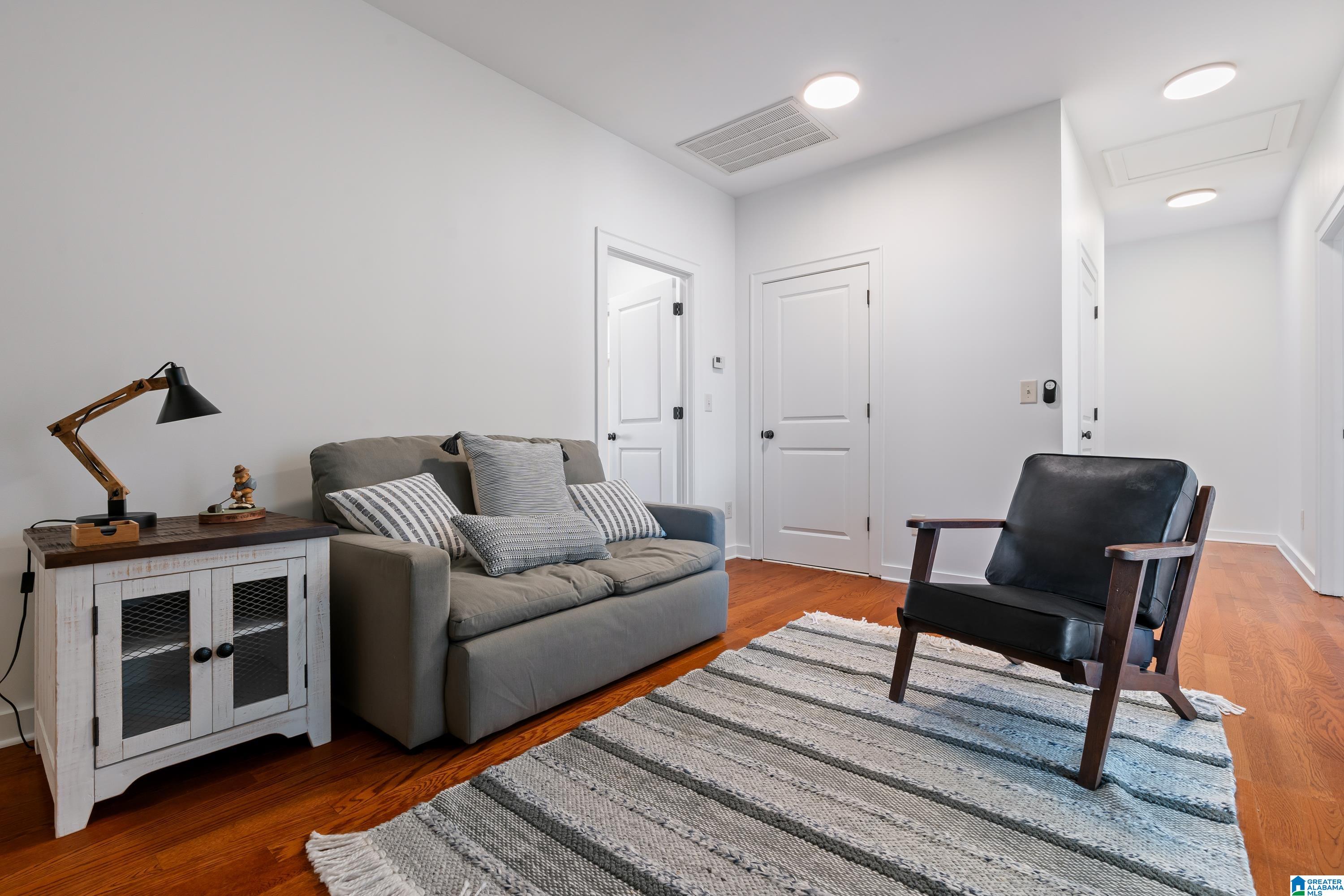 2385 VILLAGE CENTER STREET