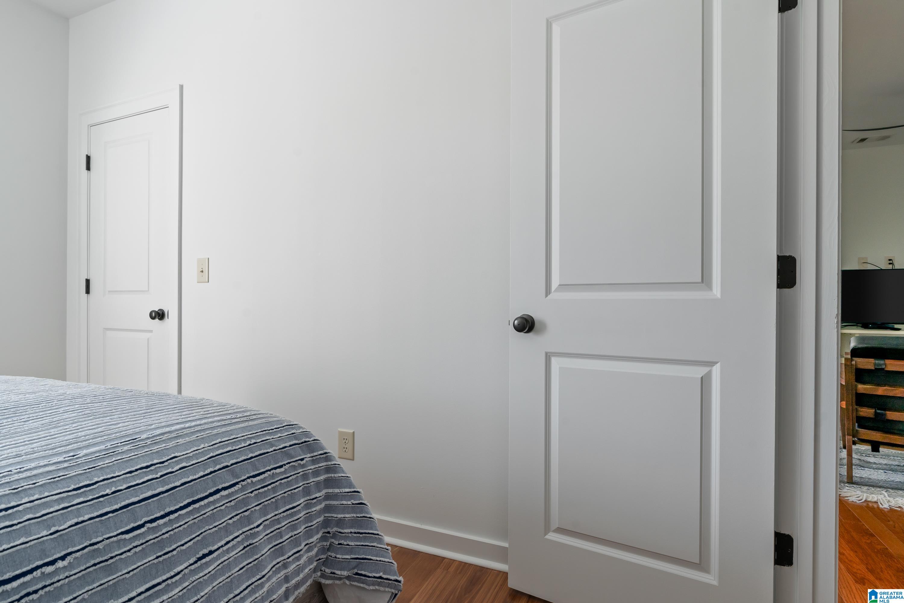 2385 VILLAGE CENTER STREET