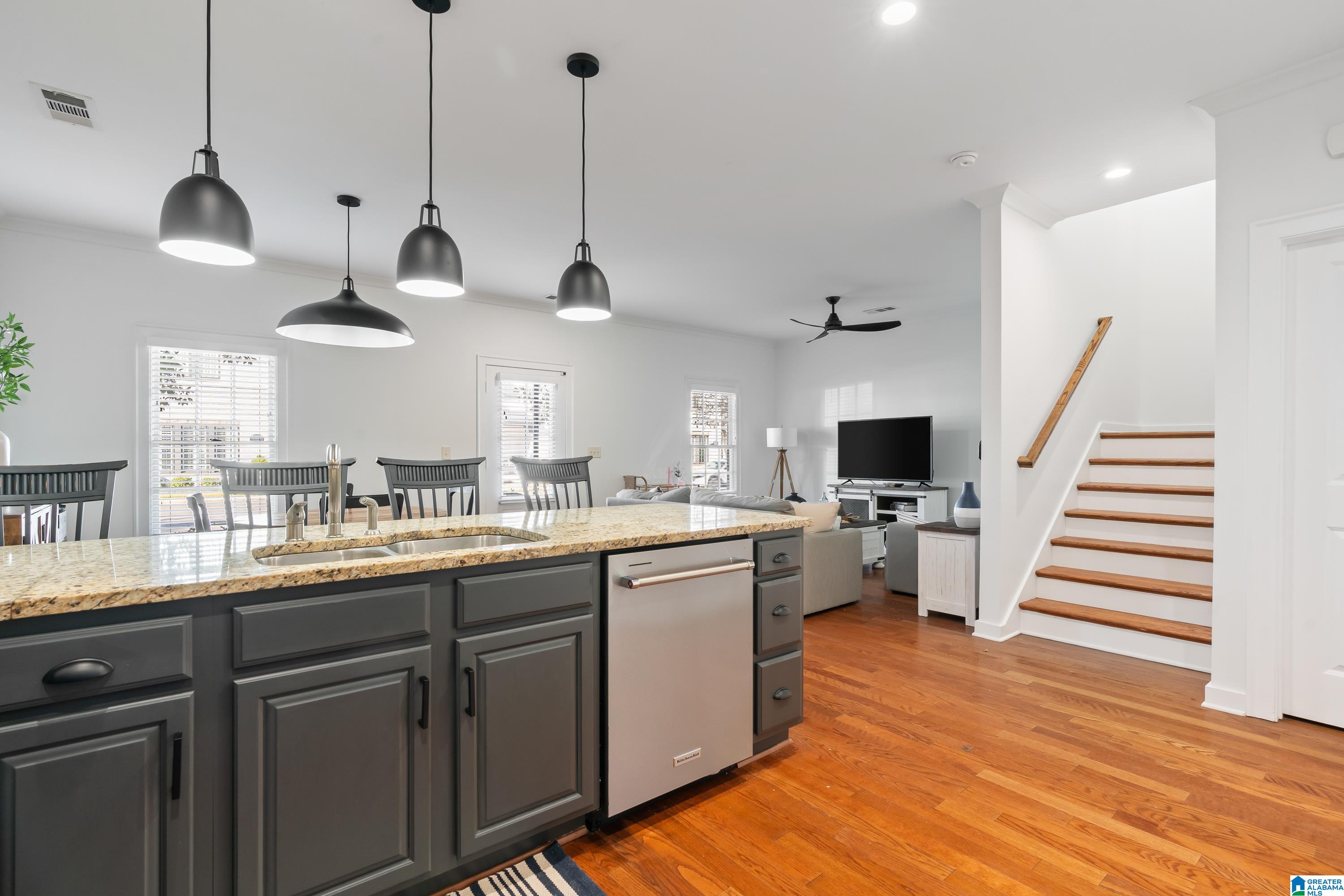 2385 VILLAGE CENTER STREET