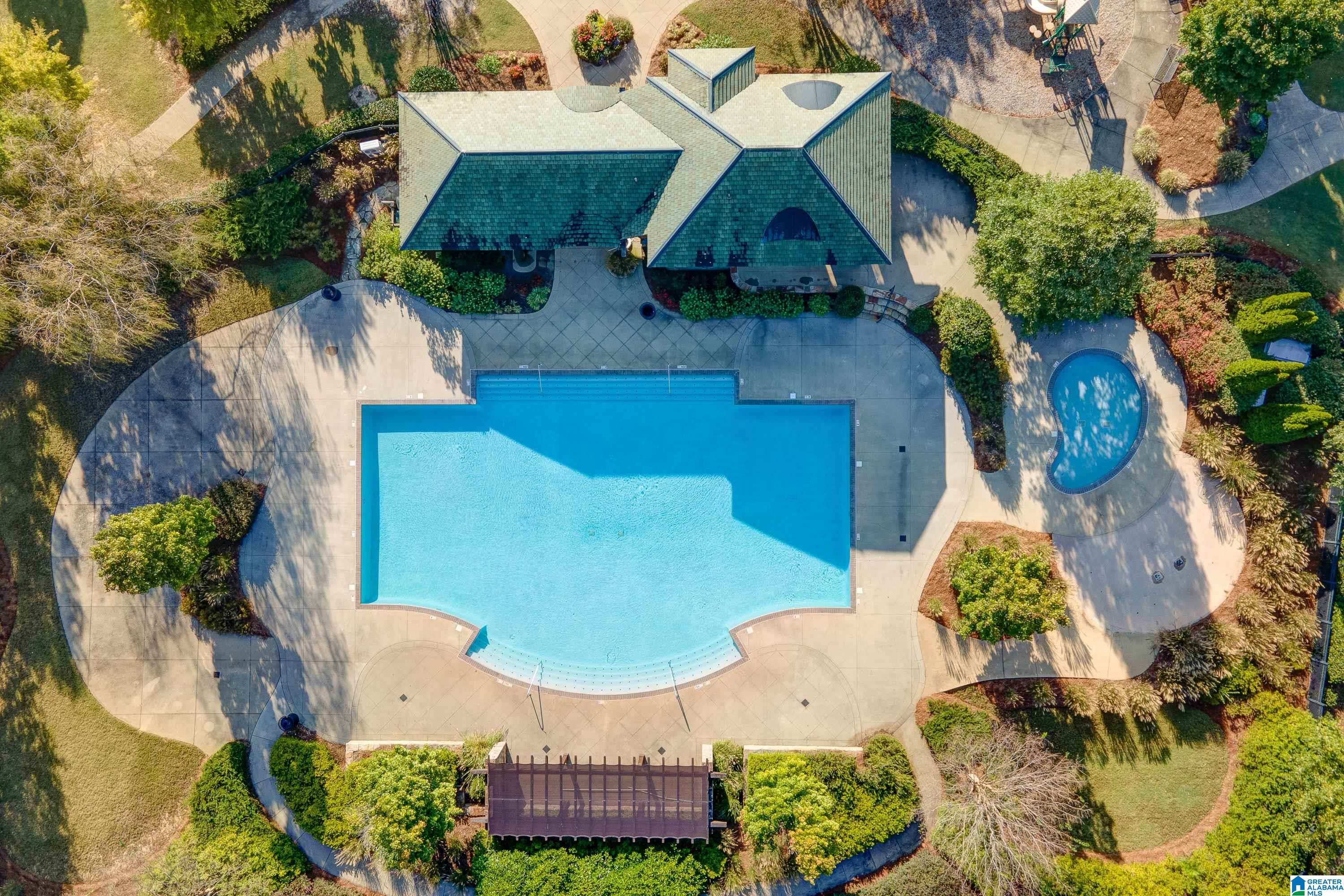 2385 VILLAGE CENTER STREET