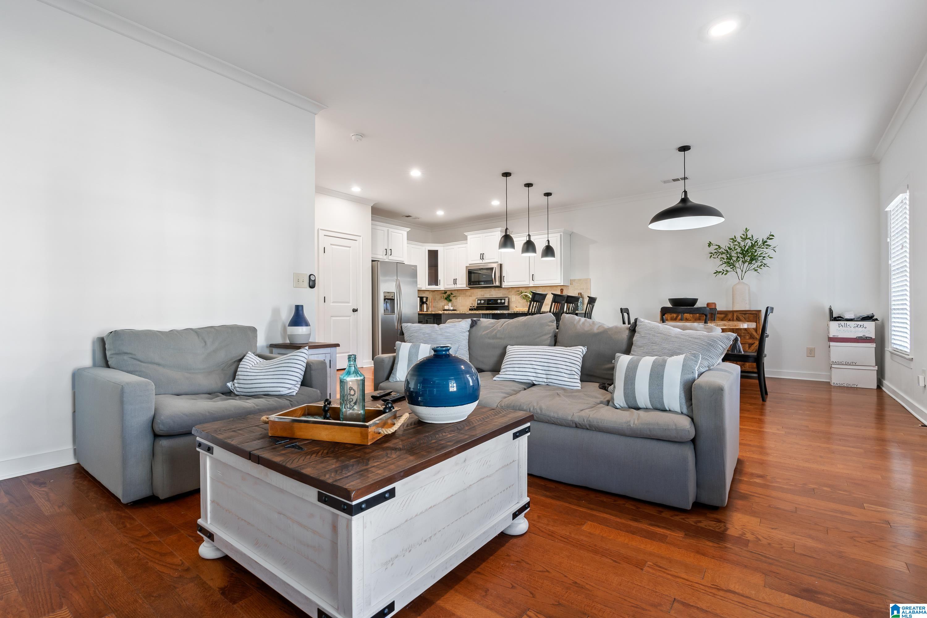 2385 VILLAGE CENTER STREET