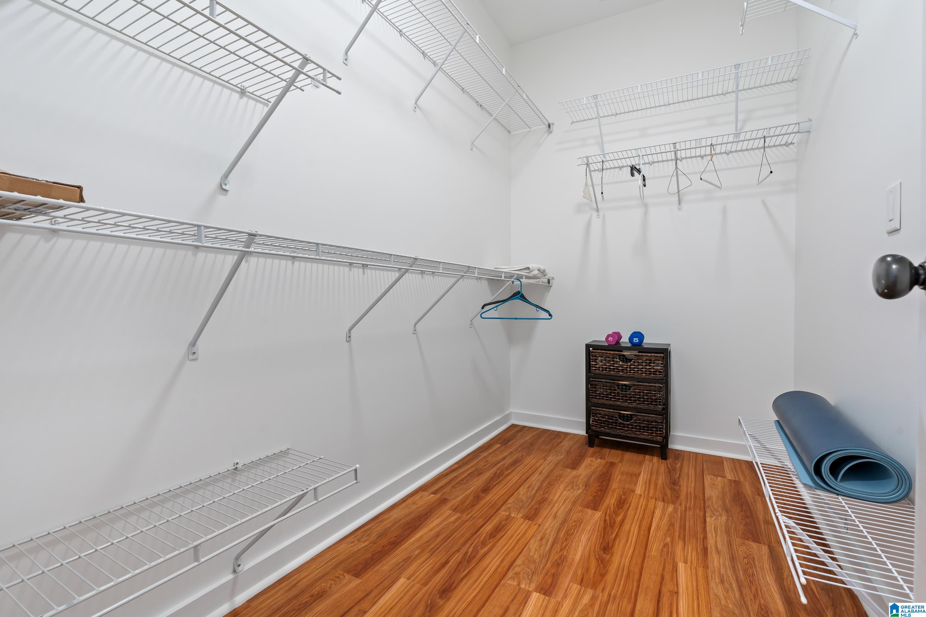 2385 VILLAGE CENTER STREET