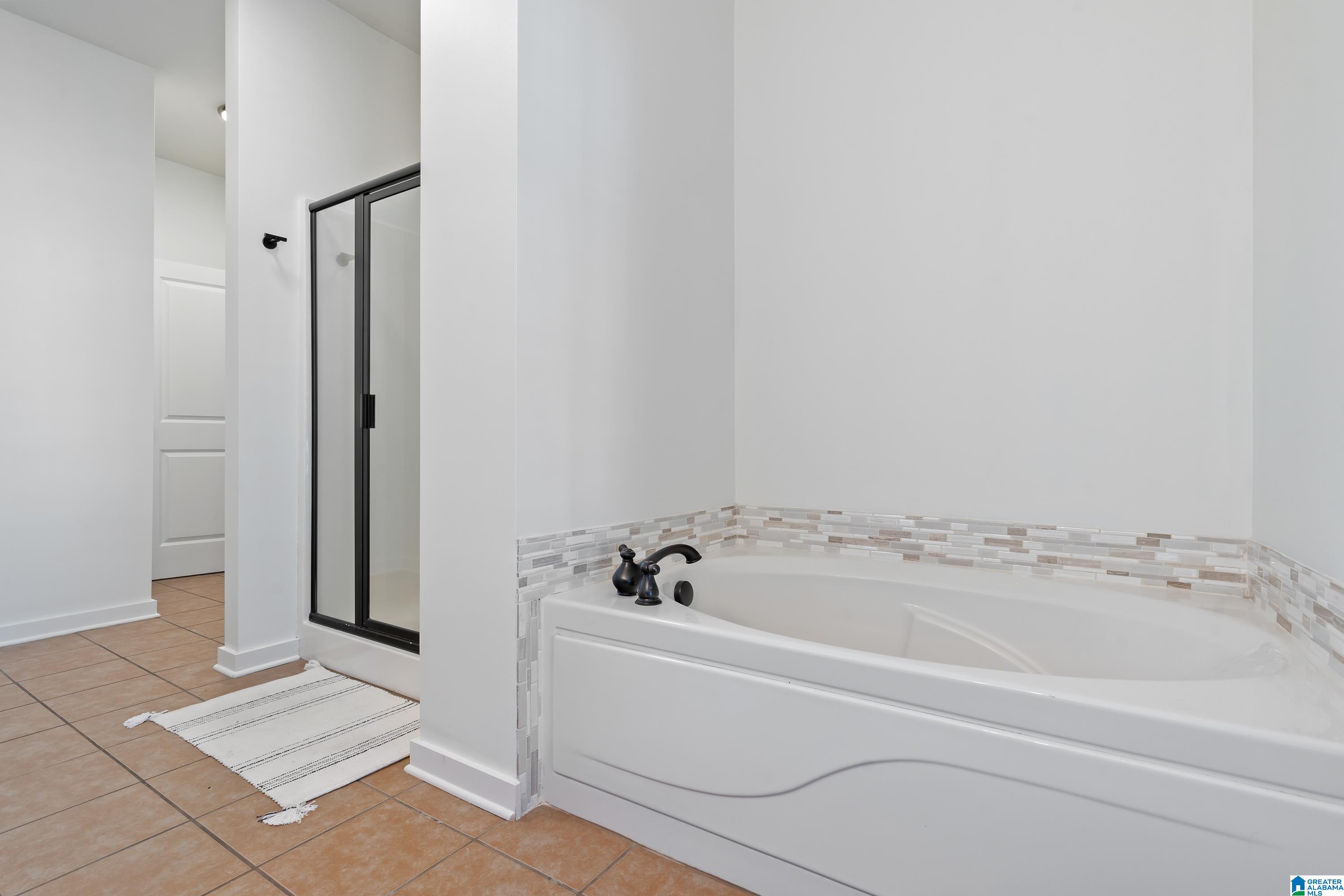 2385 VILLAGE CENTER STREET