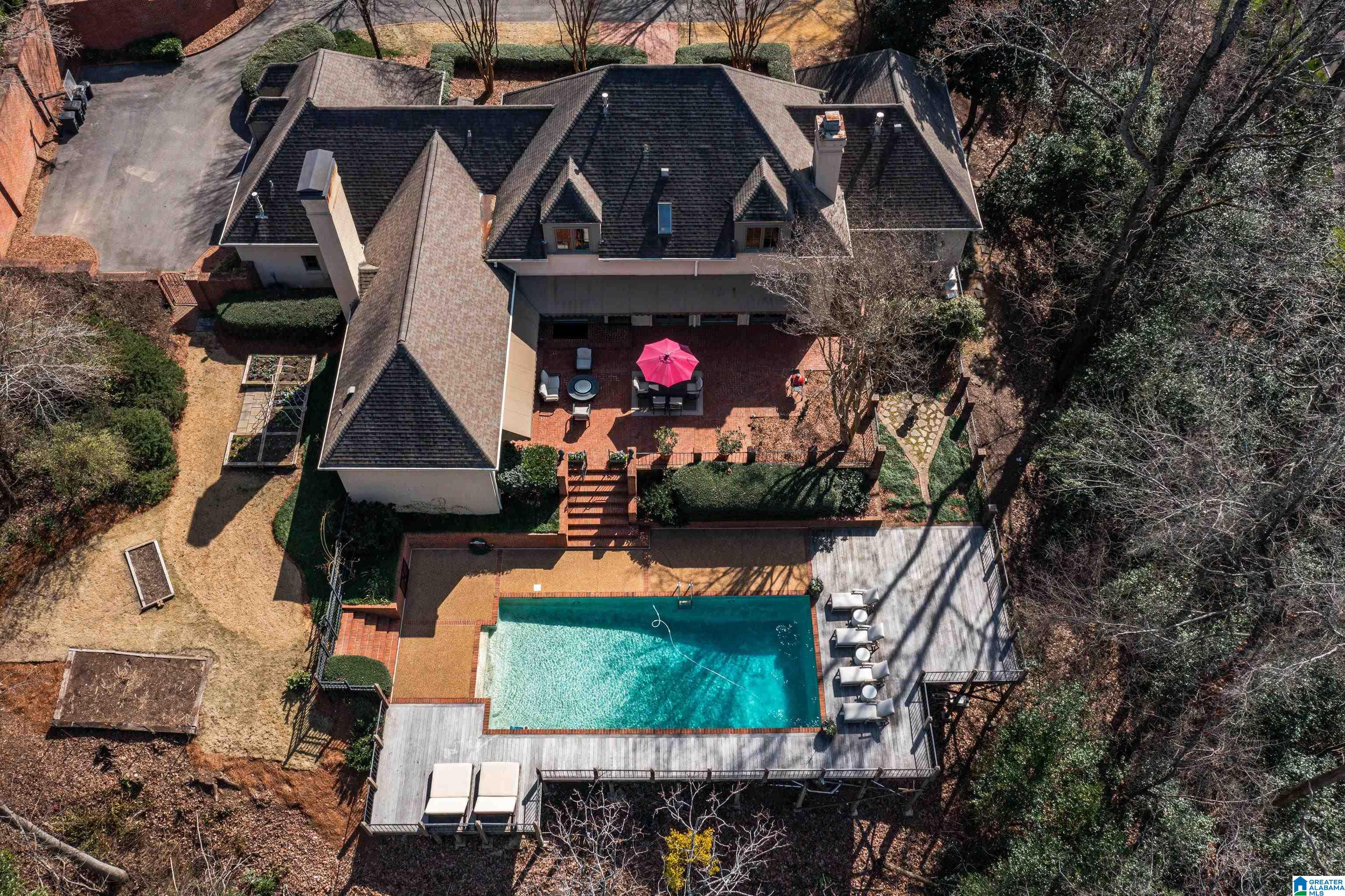 2642 ABINGDON ROAD