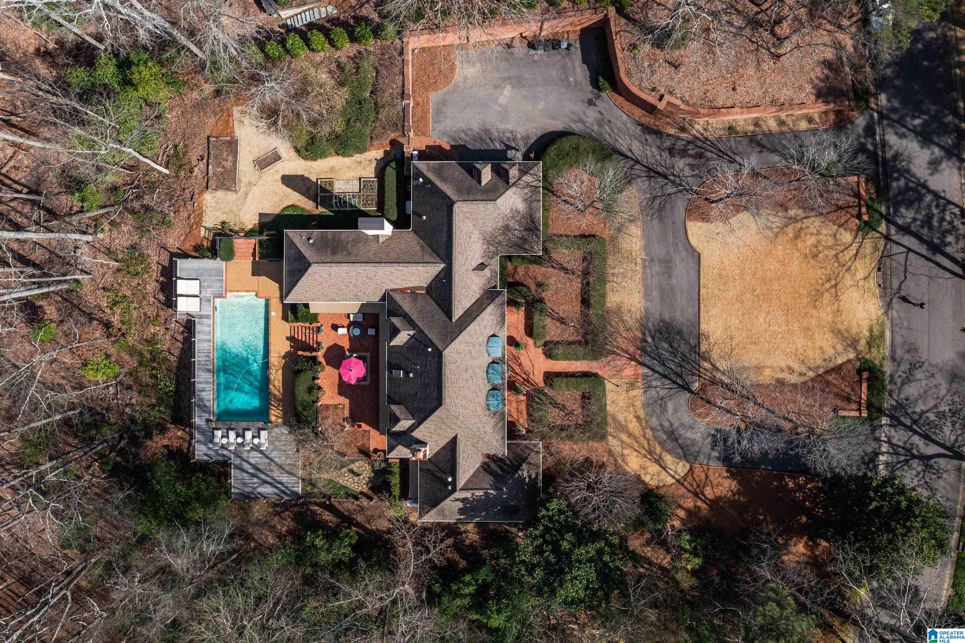 2642 ABINGDON ROAD