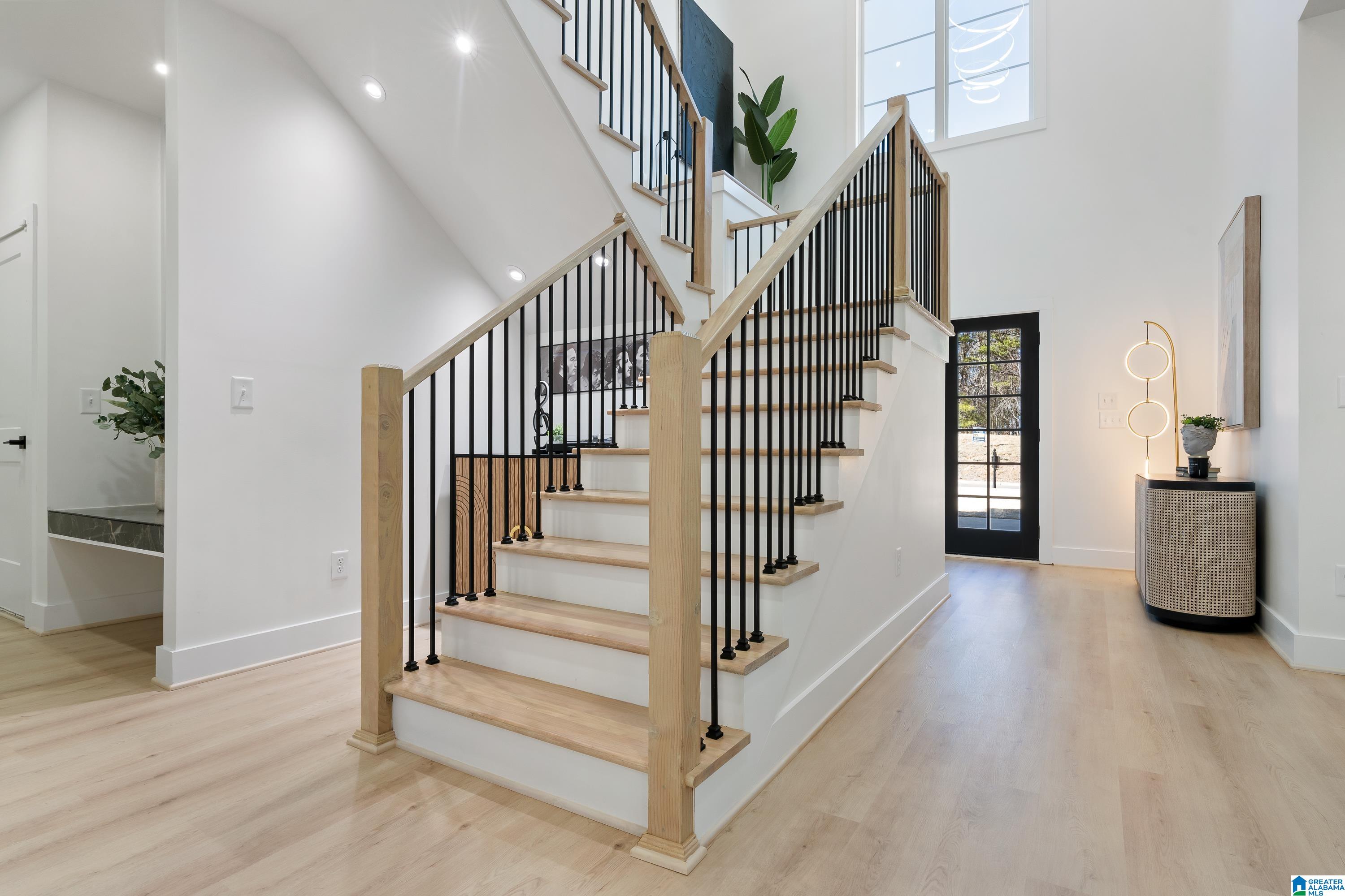 131 JEWELL CIRCLE