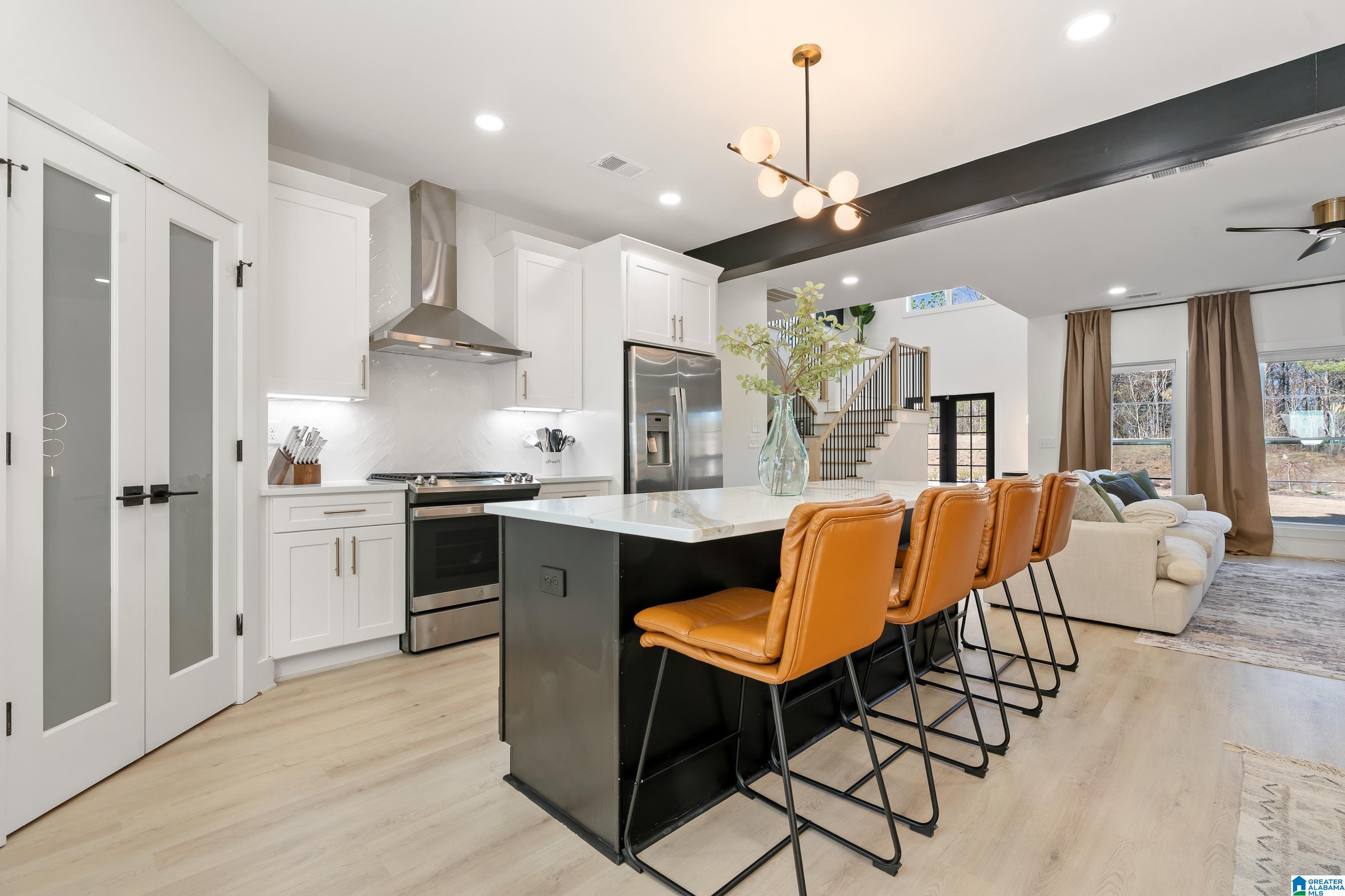 131 JEWELL CIRCLE