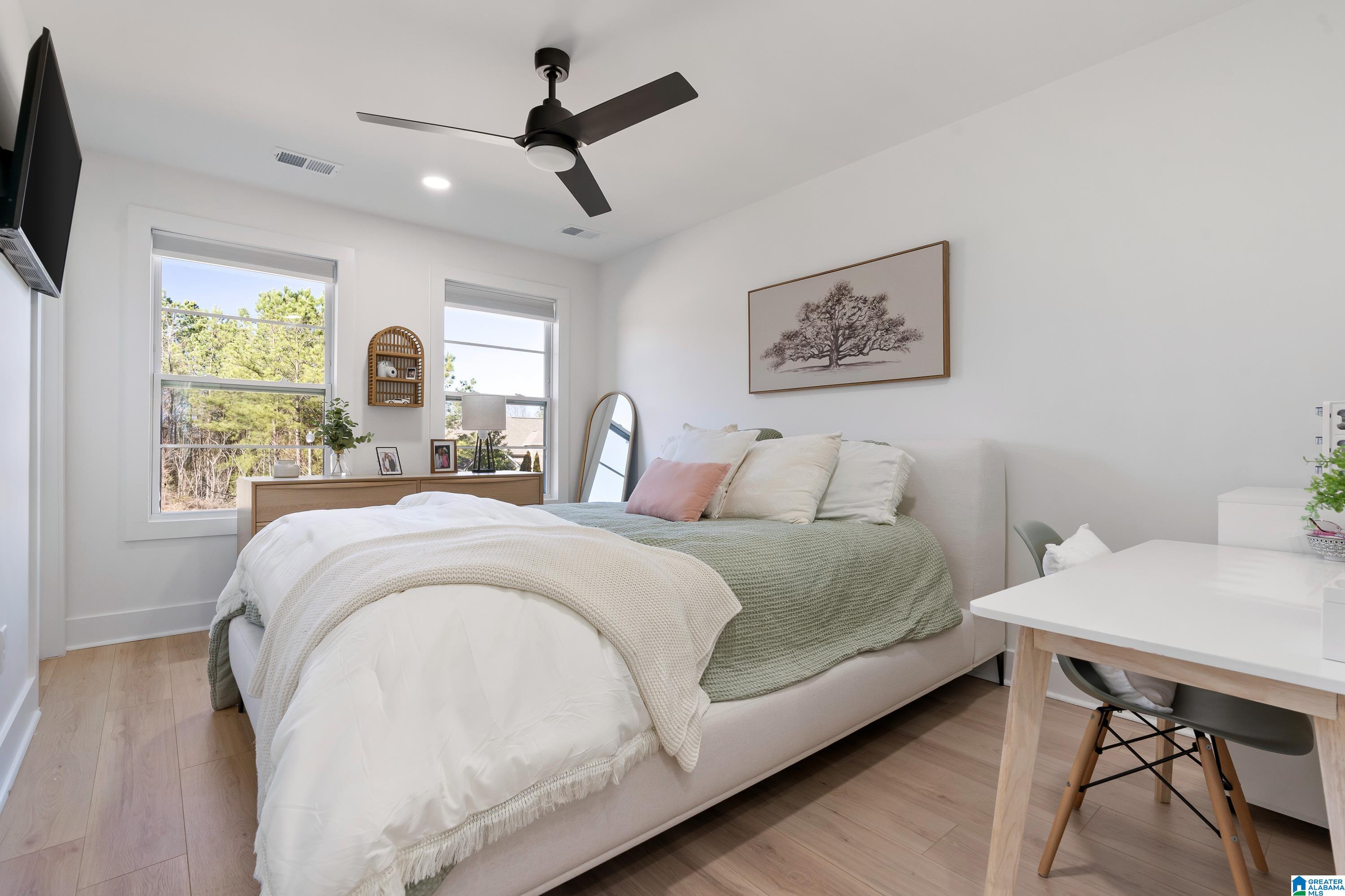 131 JEWELL CIRCLE